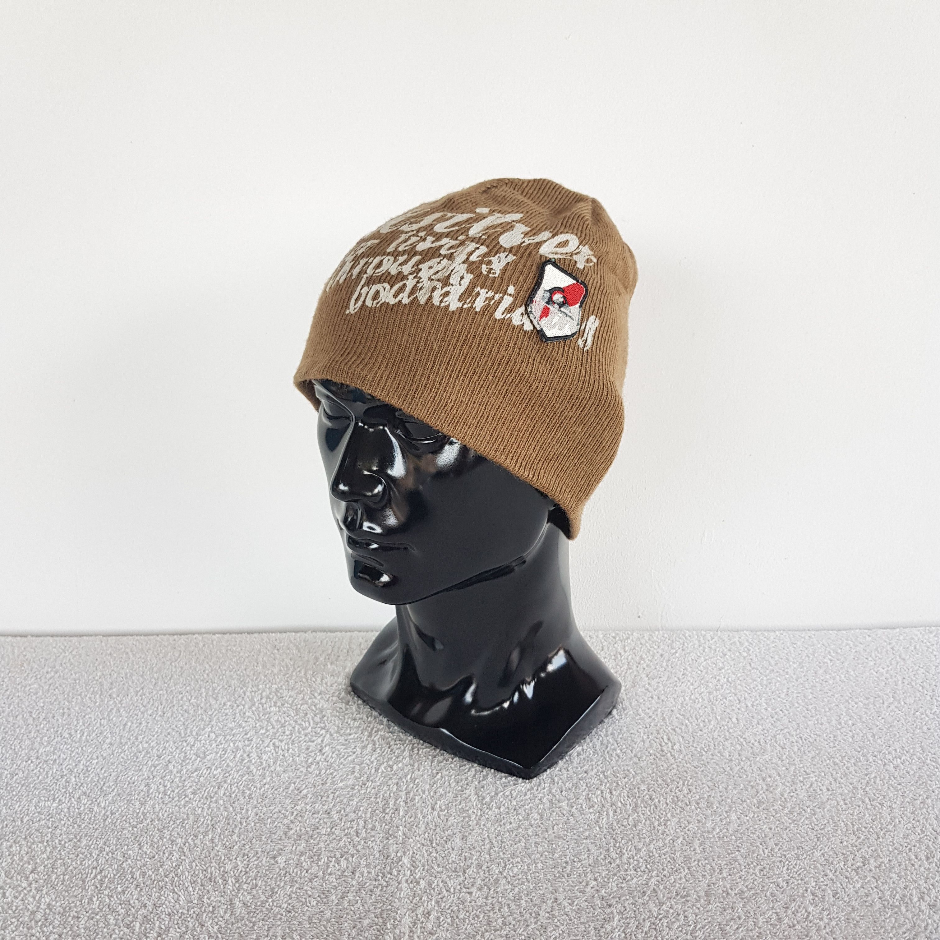Quiksilver × Vintage Quiksilver Beanie Snow Cap Knitted Crochet Quiksilver Hats Size ONE SIZE - 1 Thumbnail
