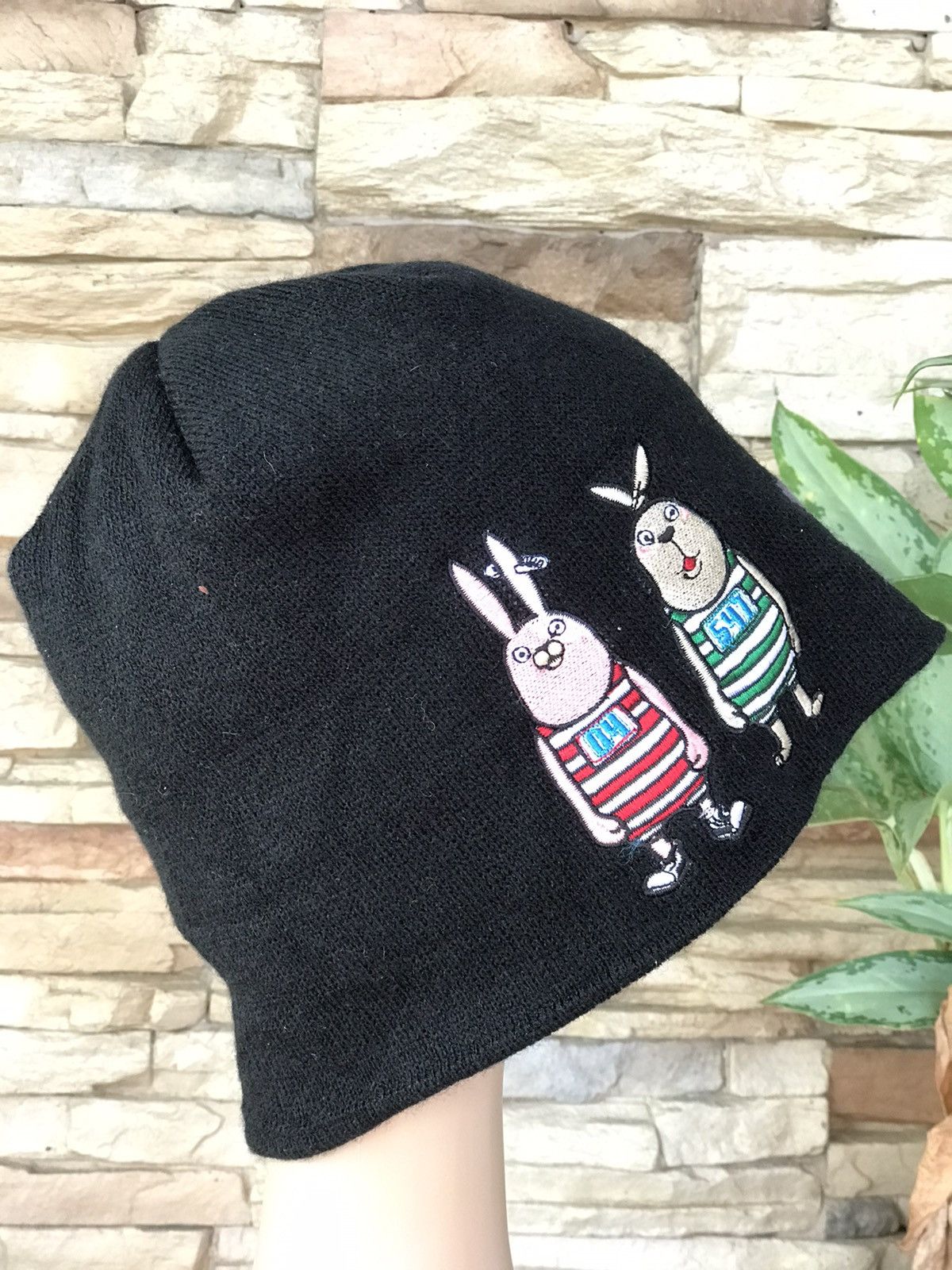 Cartoon Network Vintage Usavich Beanie Hat Anima Size ONE SIZE - 3 Thumbnail