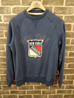 CustomCat New York Rangers Lady Liberty 2 Retro NHL Crewneck Sweatshirt Sport Grey / 3XL