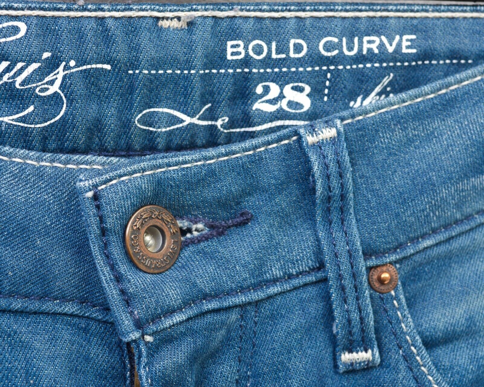 Levi's Bold Curve Skinny W28 L30 Jeans Trousers Pants Low Rise Size 28" / US 6 / IT 42 - 3 Thumbnail