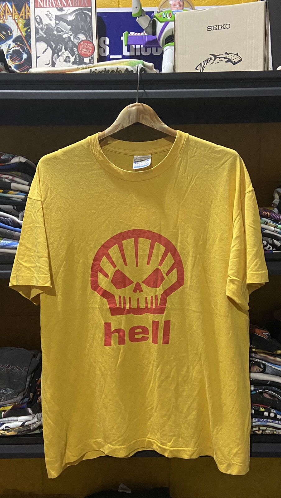 🔥🌎Free Shipping🌎🔥 Vintage 90s Hell Shell TOUR Tshirt