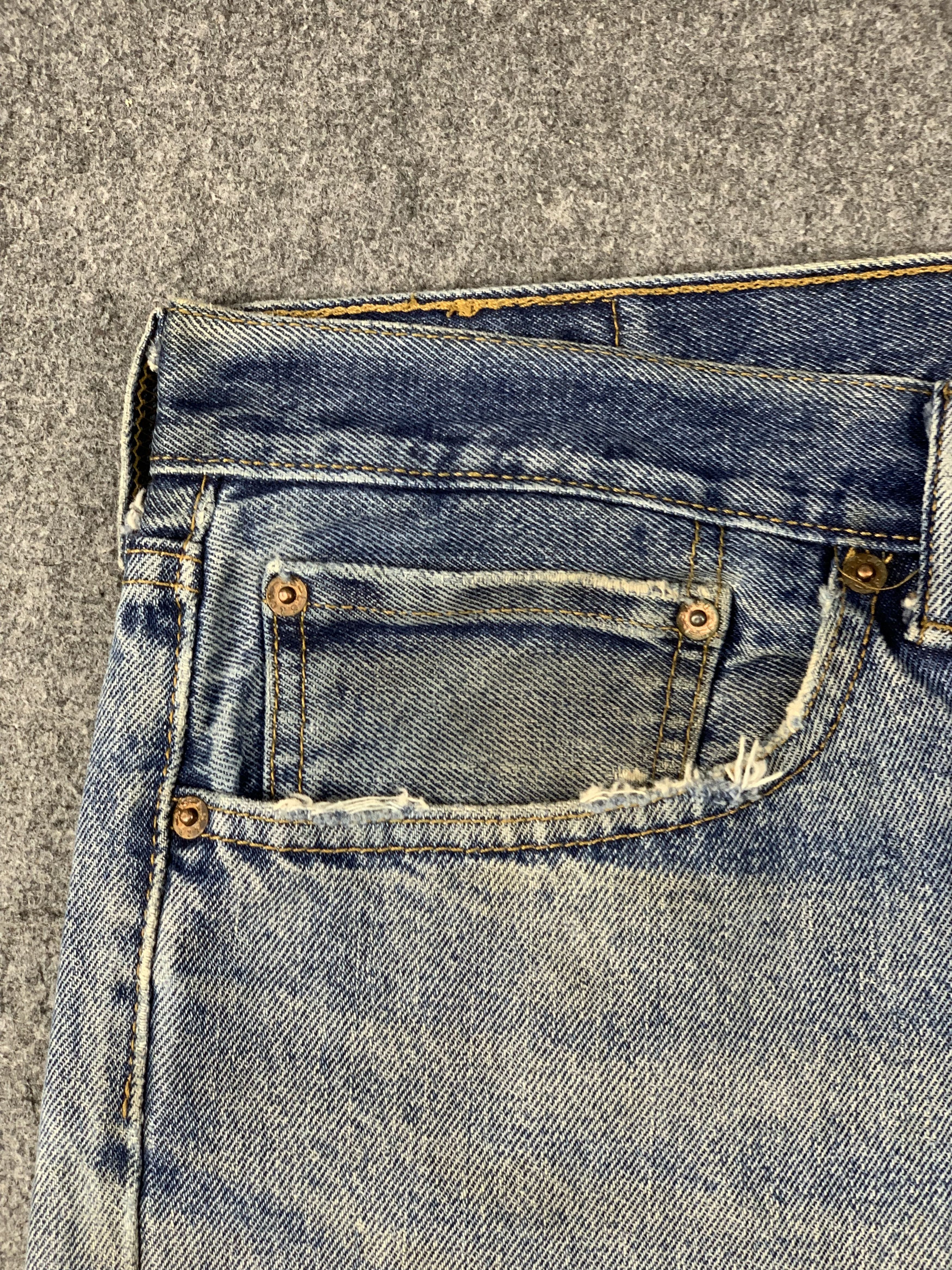 Levi's Vintage Levis 505 Faded Blue Jeans DP2017 Size US 36 / EU 52 - 6 Thumbnail