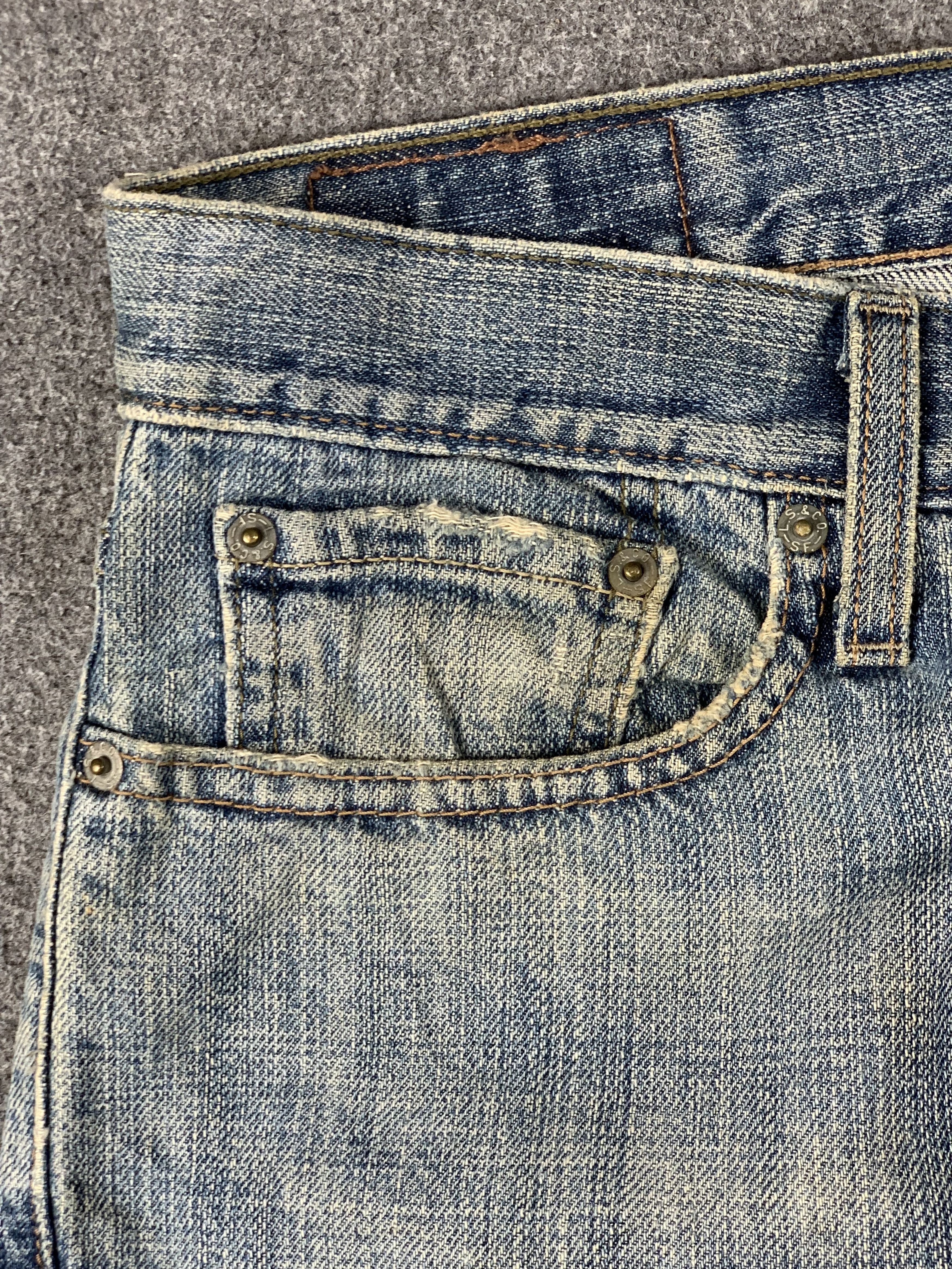 Levi's Vintage Levis 514 Faded Blue Jeans DP2018 Size US 31 - 13 Thumbnail