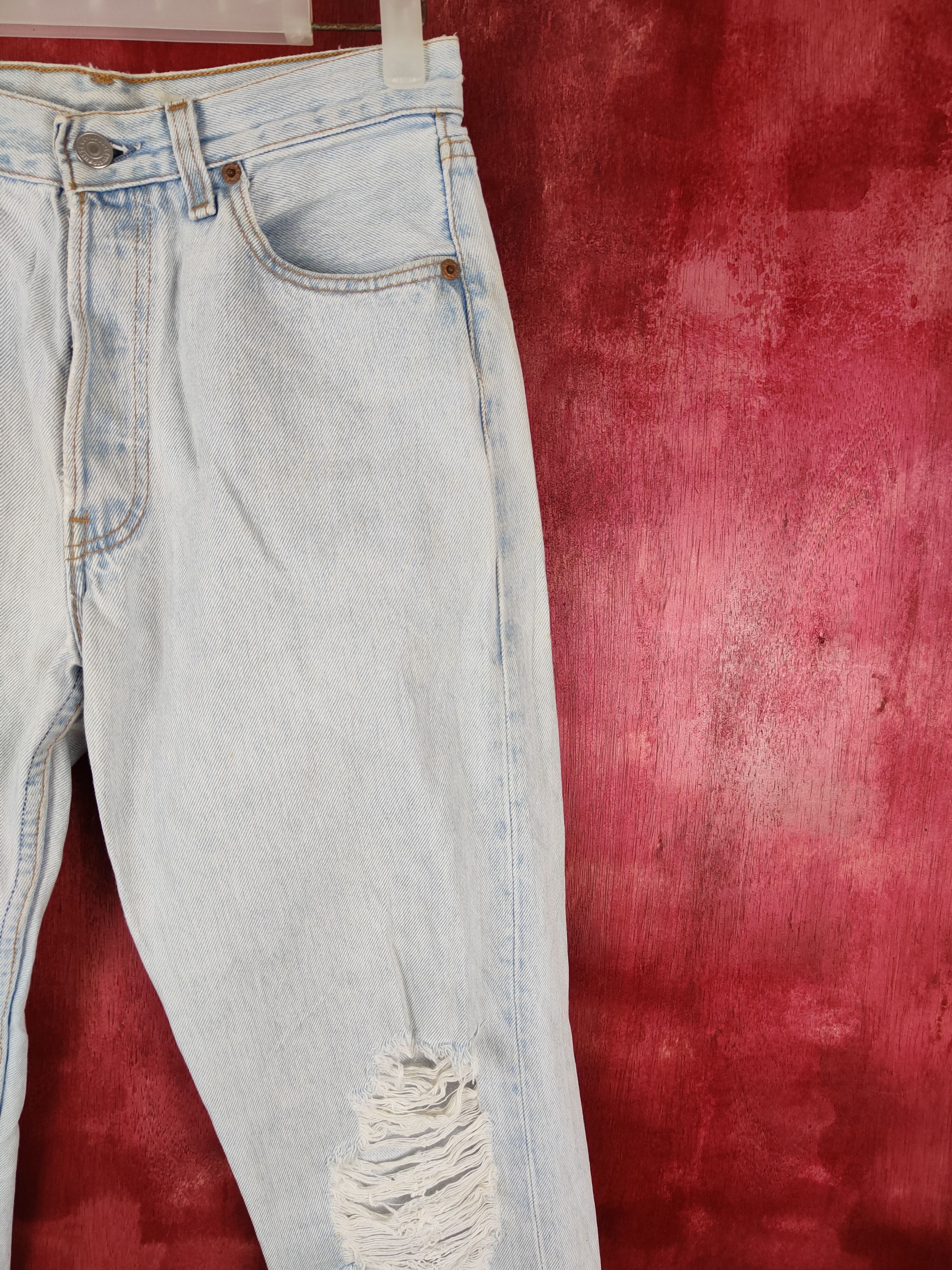 Levi's × Vintage 501 Levi's Faded Ripped Distressed Jeans Denim Pants #S533 Size 28" / US 6 / IT 42 - 5 Thumbnail