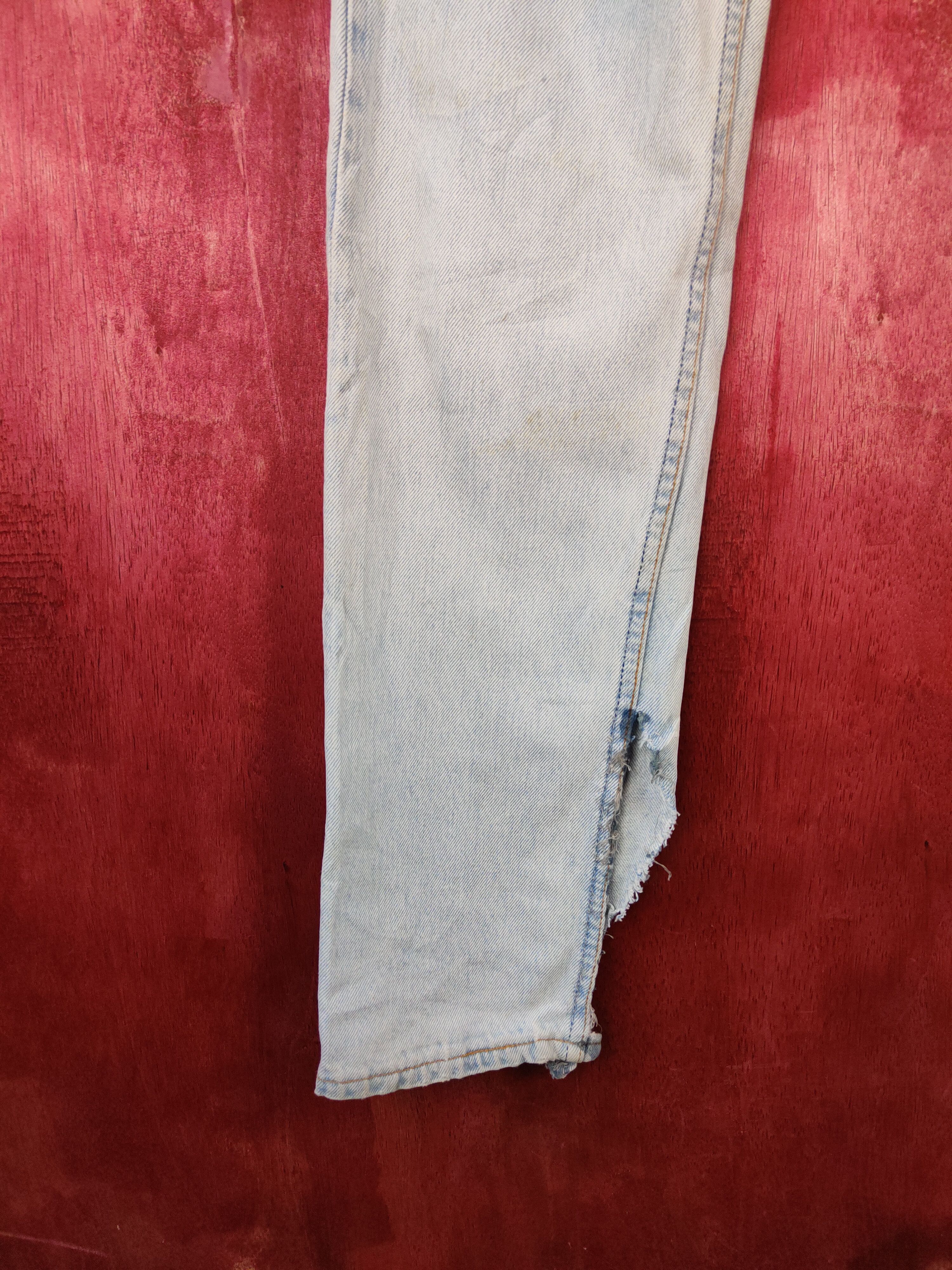 Levi's × Vintage 501 Levi's Faded Ripped Distressed Jeans Denim Pants #S533 Size 28" / US 6 / IT 42 - 4 Thumbnail