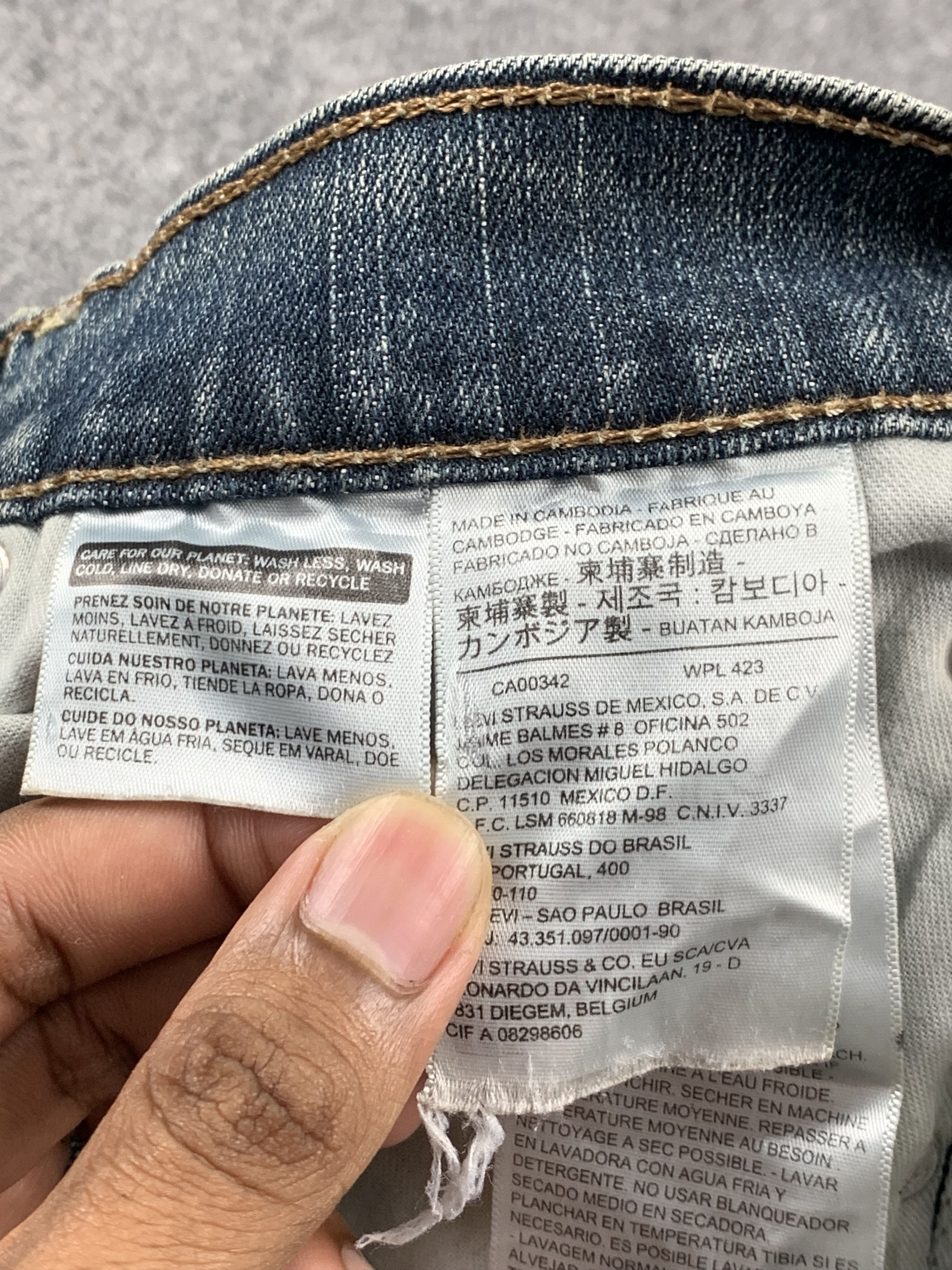 Levi's Vintage Levis 505 Faded Blue Jeans DP2020 Size US 32 / EU 48 - 6 Thumbnail