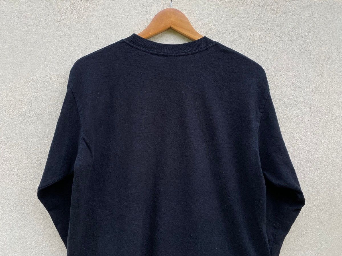 Band Tees Vintage Paris Hilton Longsleeve American media personality Size US M / EU 48-50 / 2 - 4 Thumbnail