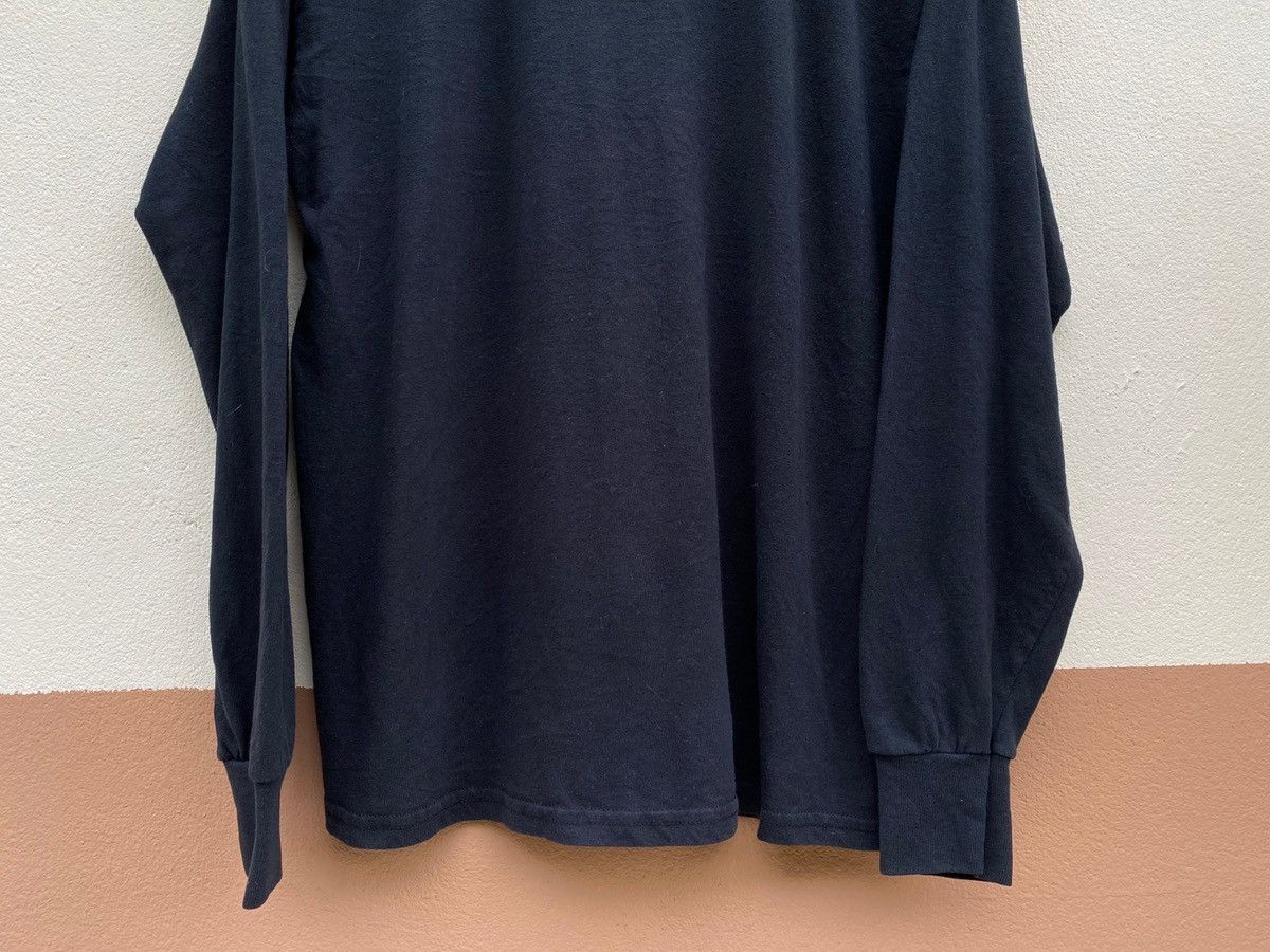 Band Tees Vintage Paris Hilton Longsleeve American media personality Size US M / EU 48-50 / 2 - 5 Thumbnail