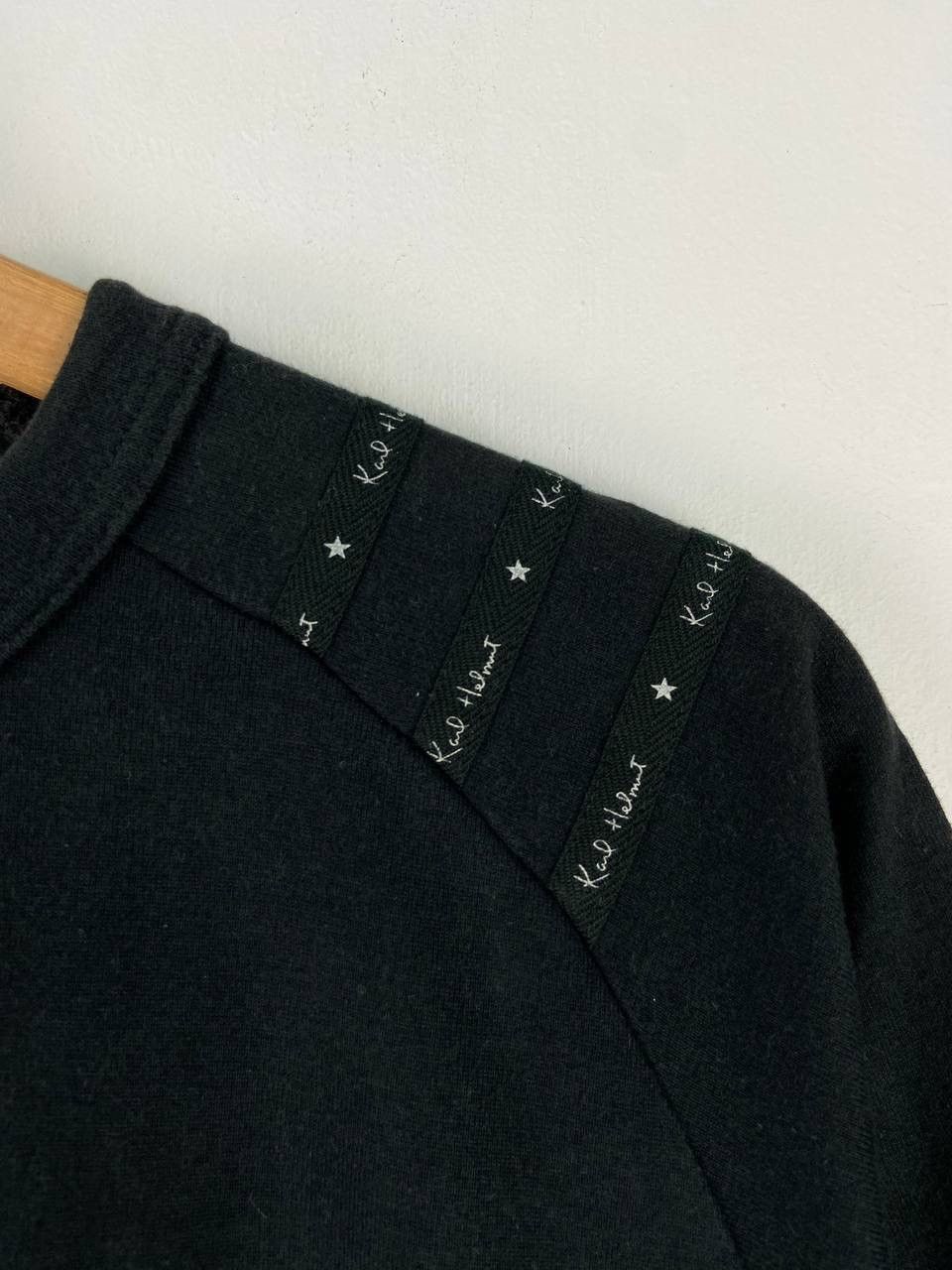 Karl Helmut Archive🔥 Vintage Karl Helmut Tshirt Spellout Size US M / EU 48-50 / 2 - 9 Thumbnail