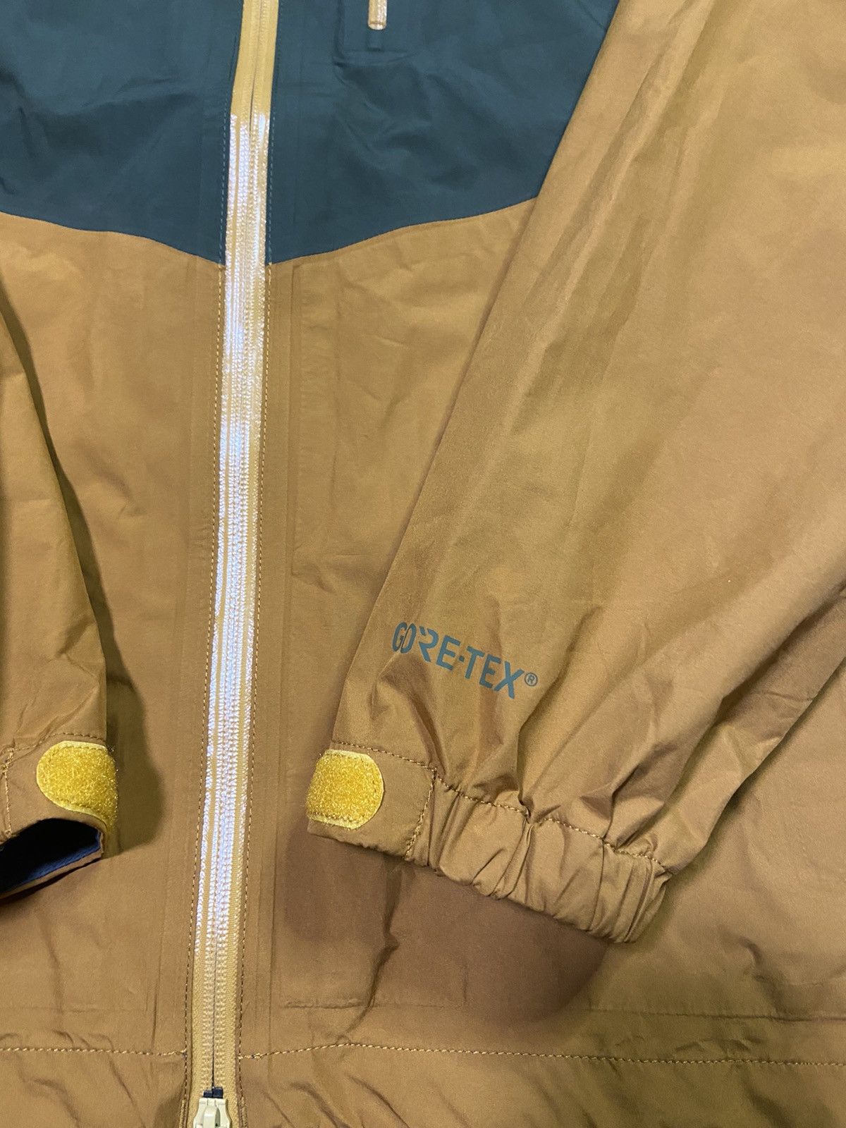 Outdoor Research Outdoor research gore-tex men’s foray jacket size m Size US M / EU 48-50 / 2 - 2 Thumbnail