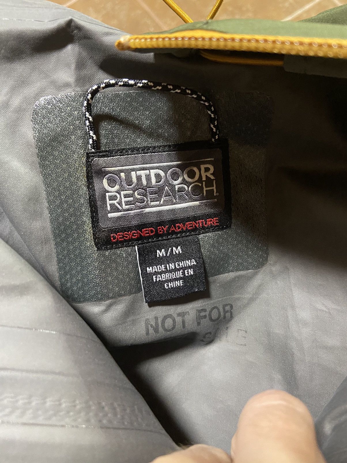 Outdoor Research Outdoor research gore-tex men’s foray jacket size m Size US M / EU 48-50 / 2 - 6 Thumbnail
