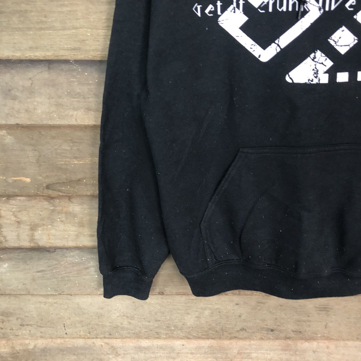 Band Tees HZK sweatshirt Gildan Black Hoodie #4795 Size US L / EU 52-54 / 3 - 4 Thumbnail