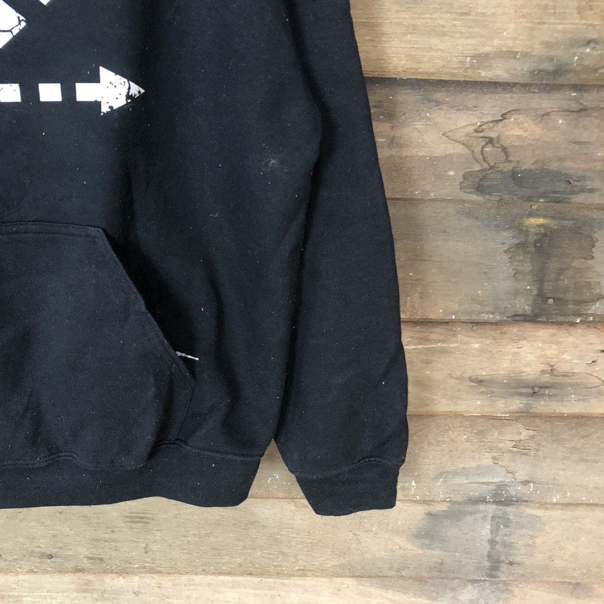 Band Tees HZK sweatshirt Gildan Black Hoodie #4795 Size US L / EU 52-54 / 3 - 5 Thumbnail
