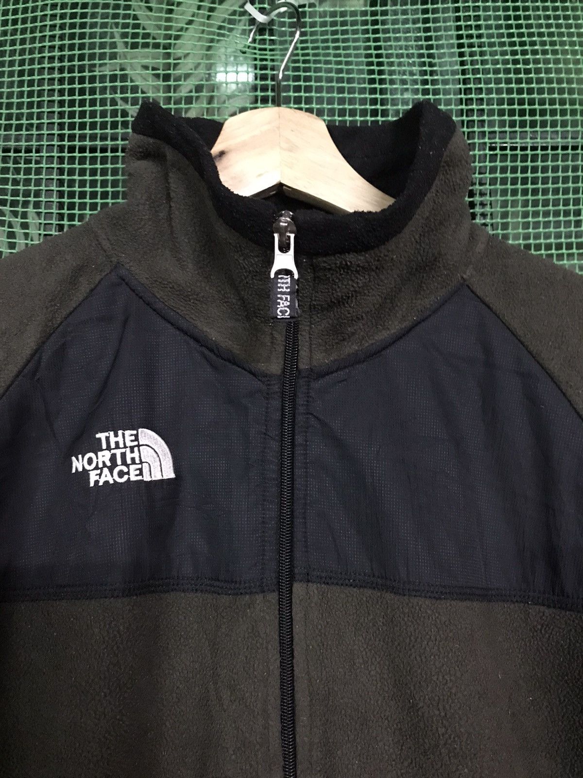 The North Face The North Face Small Logo Sweater Fullzip Size US L / EU 52-54 / 3 - 3 Thumbnail