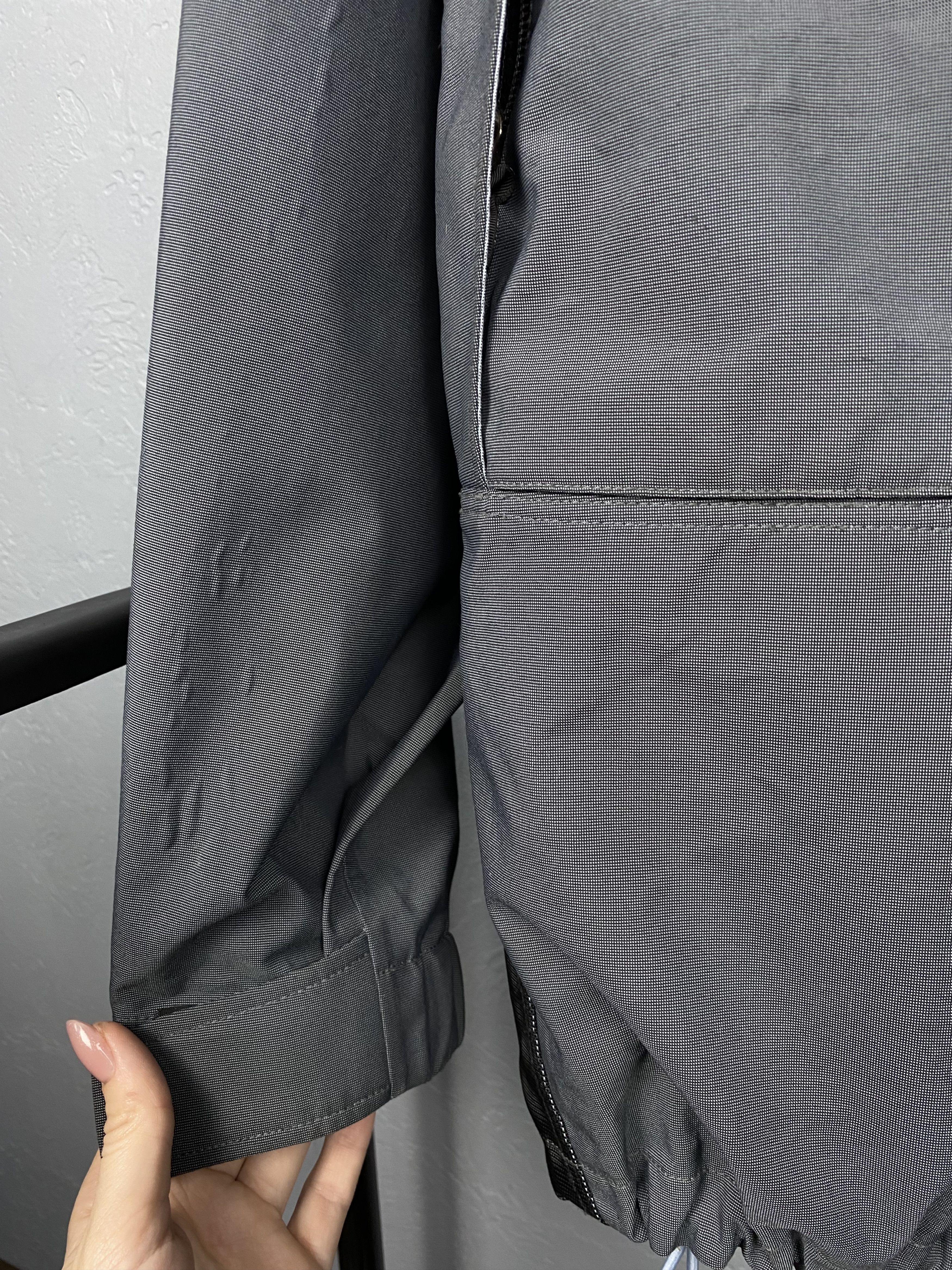 Nike ACG Nike ACG Couche Externe Jacket Vintage Gore Tex Size US XL / EU 56 / 4 - 7 Thumbnail