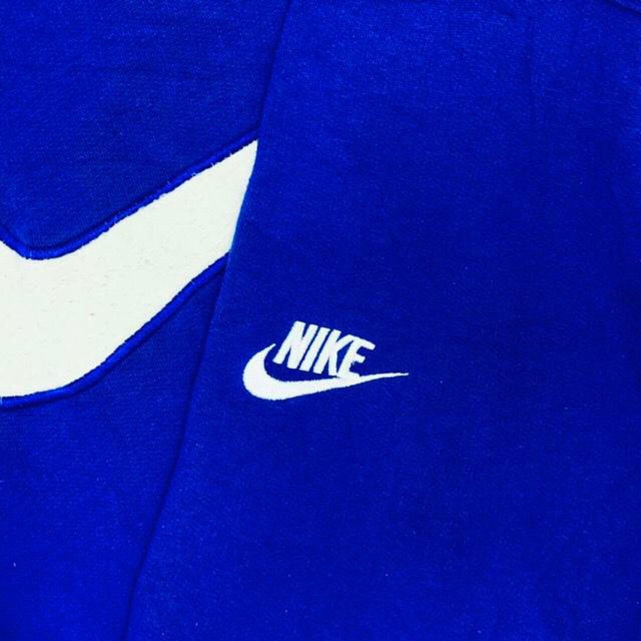 Nike × Vintage Vintage Nike Embroidery Big Logo Paris - Germain Sweatshirt Size US L / EU 52-54 / 3 - 3 Thumbnail