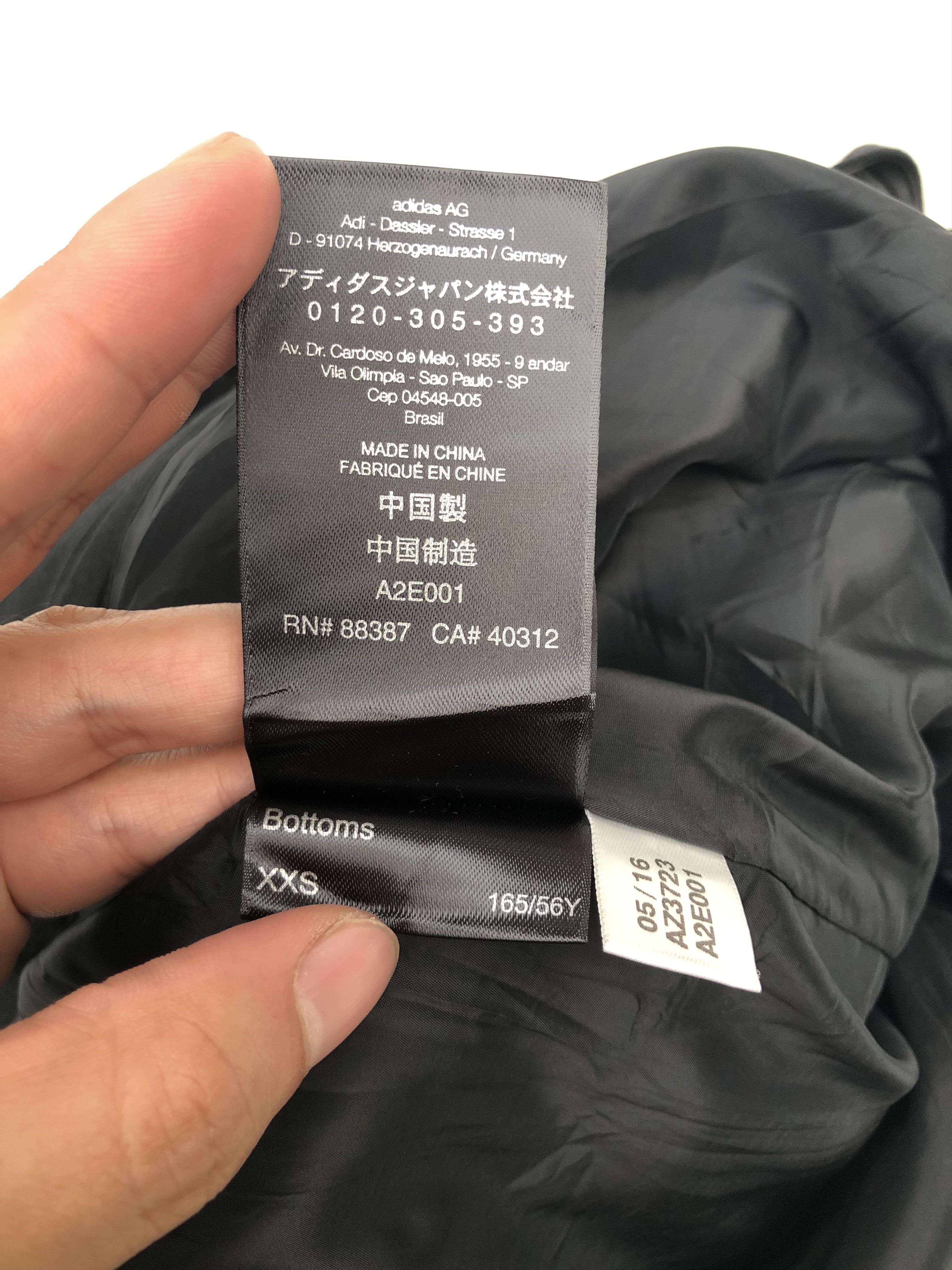 Adidas RARE🔥2016 Y-3 WOOL HYPEBEAST ZIP BACK SHORT Size 26" / US 2 / IT 38 - 17 Thumbnail