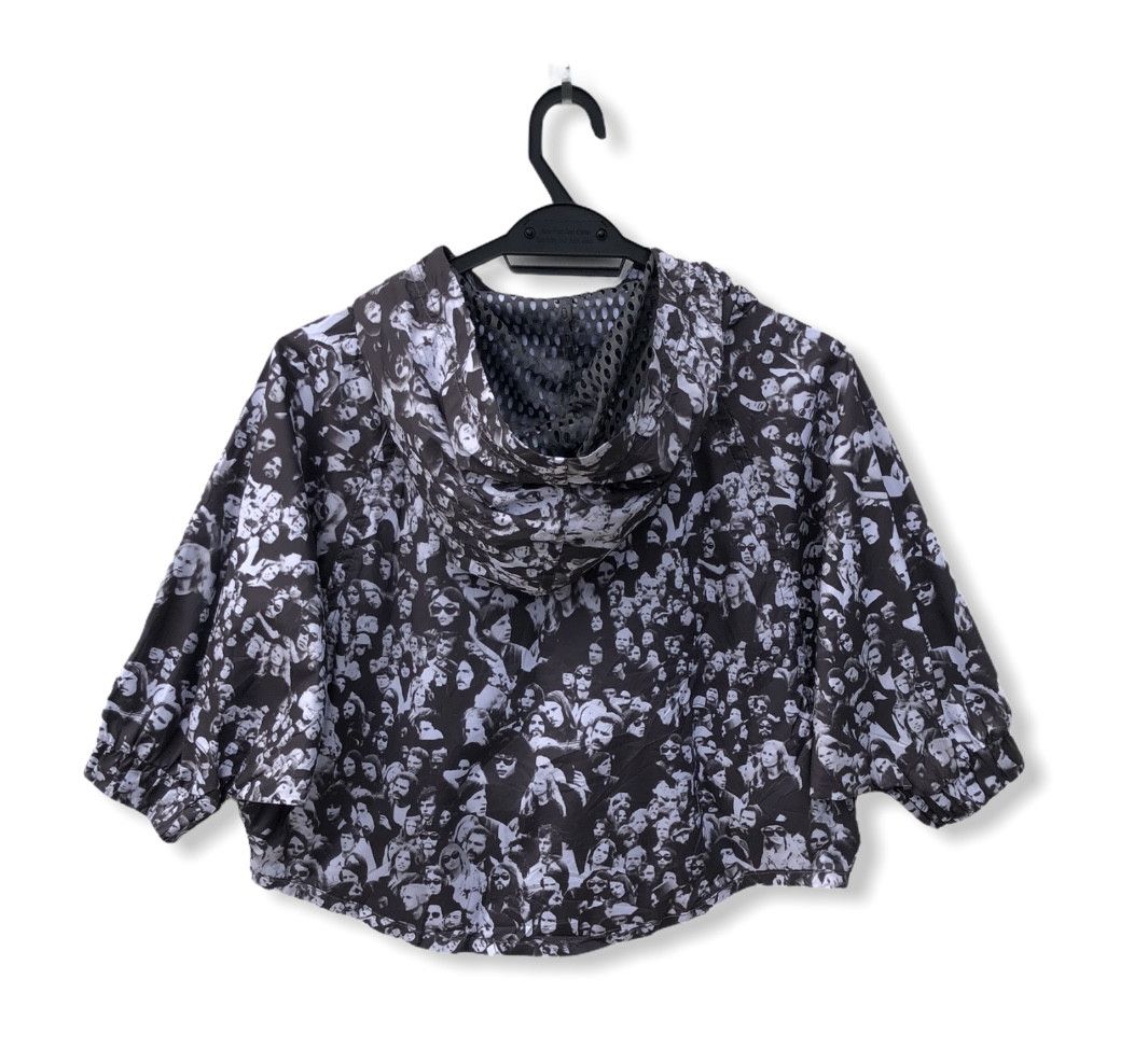 Adidas × Stella McCartney STELLASPORT FULLPRINT CROPTOP CROPSLEEVE HOODED WINDBREAKER Size S / US 4 / IT 40 - 2 Thumbnail