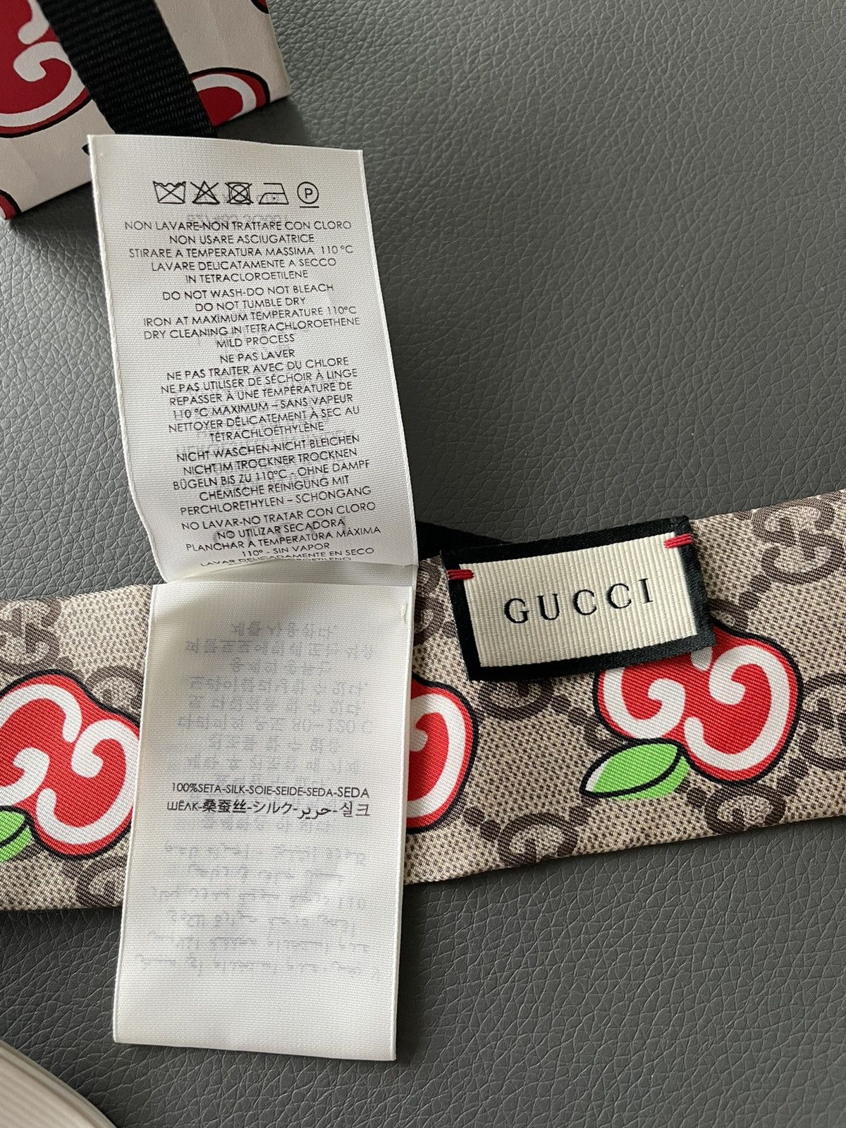 Runway Rare Brand New Limited Edition Gucci GG Logo Twilly