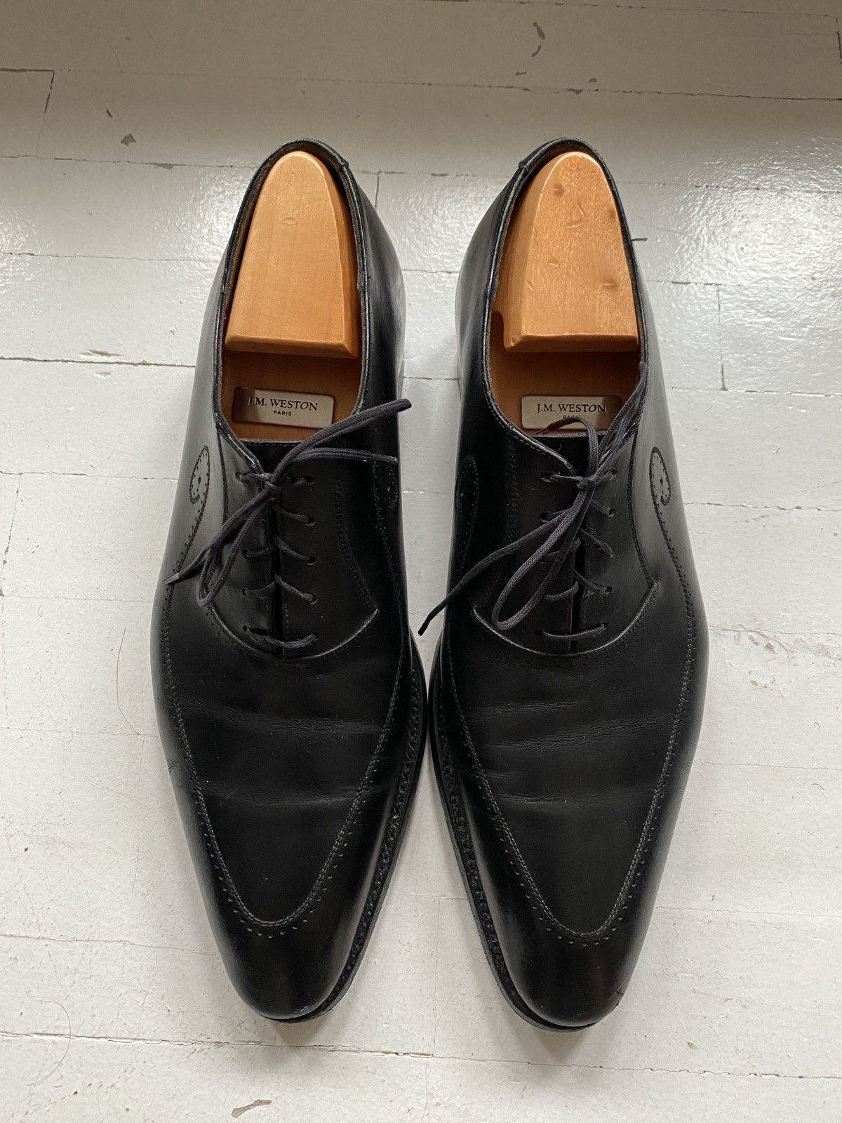 Used JM Weston Oxfords - Black US11/EU44