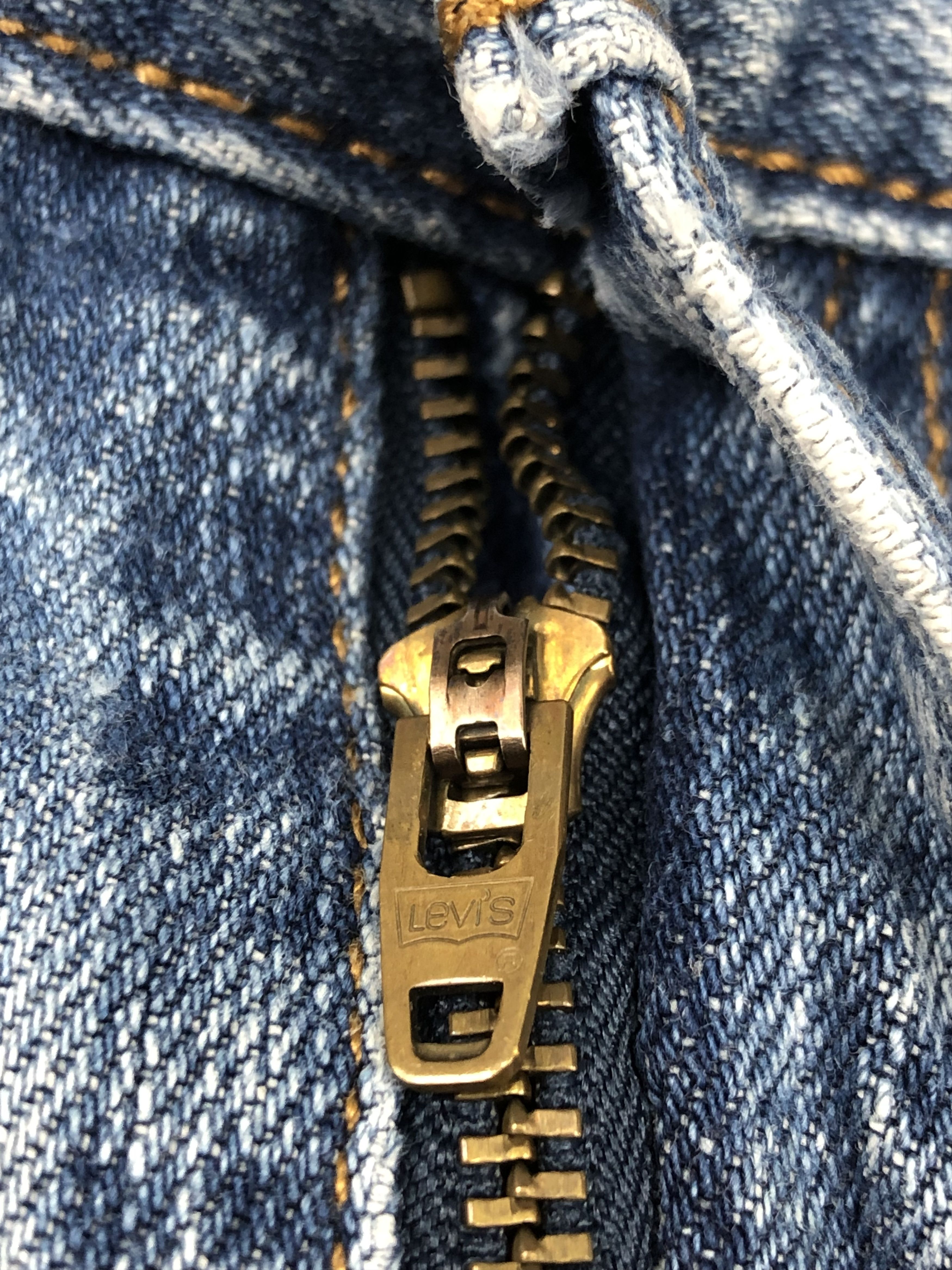 Levi's Faded Blue Vintage Levis 559 Jeans DP1412 Size US 33 - 10 Thumbnail