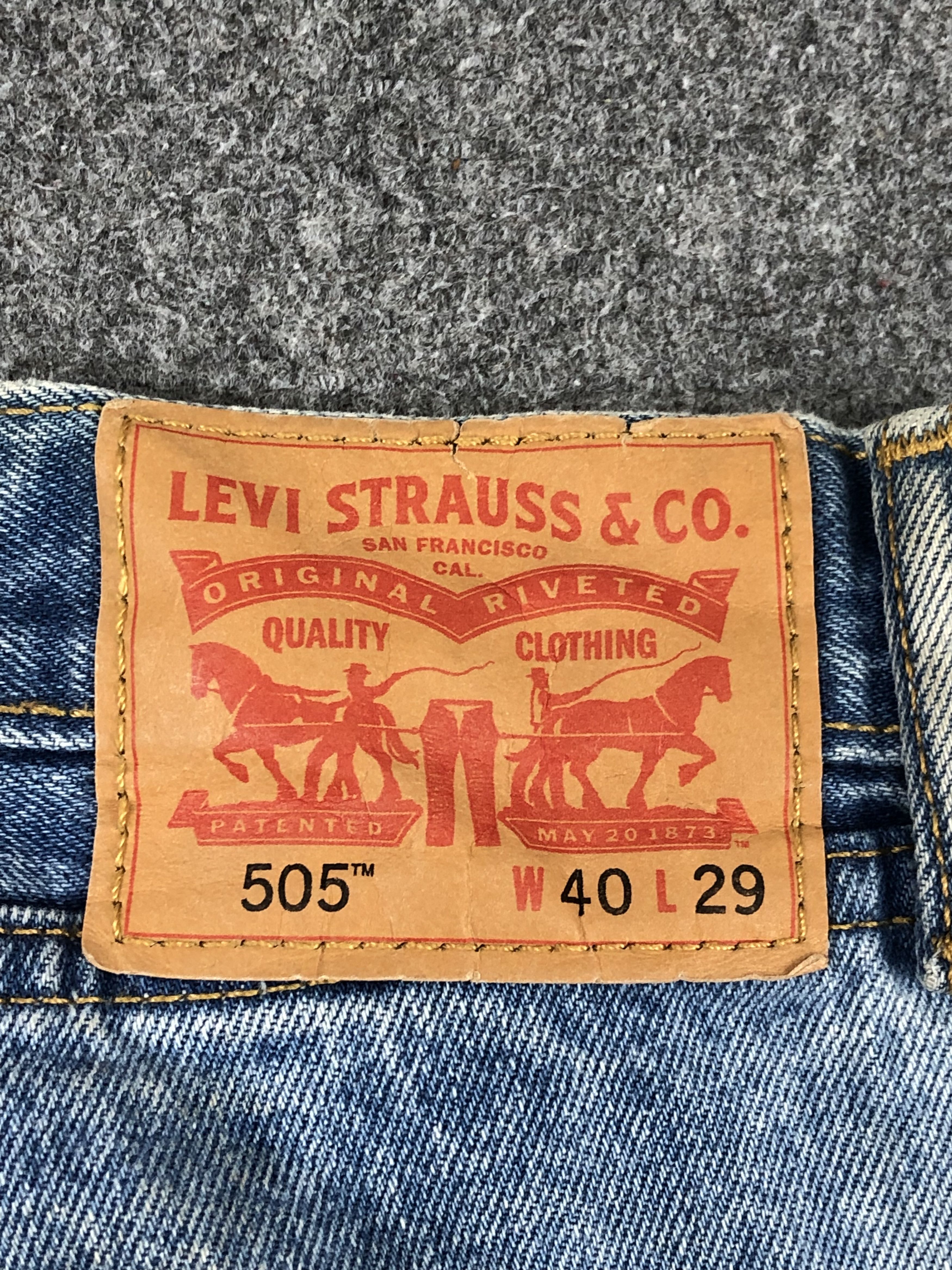 Levi's Vintage Levis 505 Light Wash Jeans DP1404 Size US 41 - 5 Thumbnail