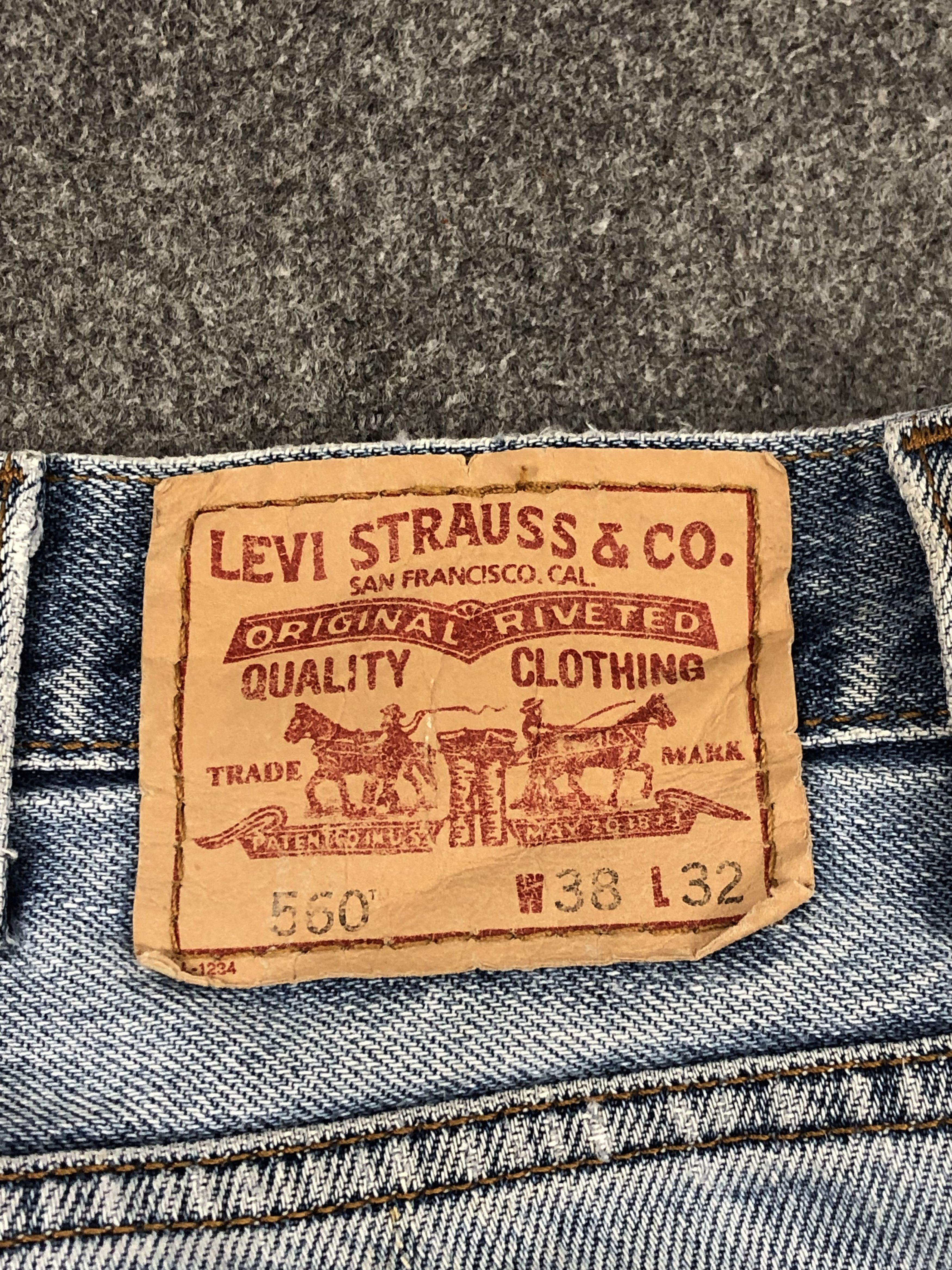 Levi's Light Wash Vintage Levis 560 Jeans DP1439 Size US 39 - 5 Thumbnail