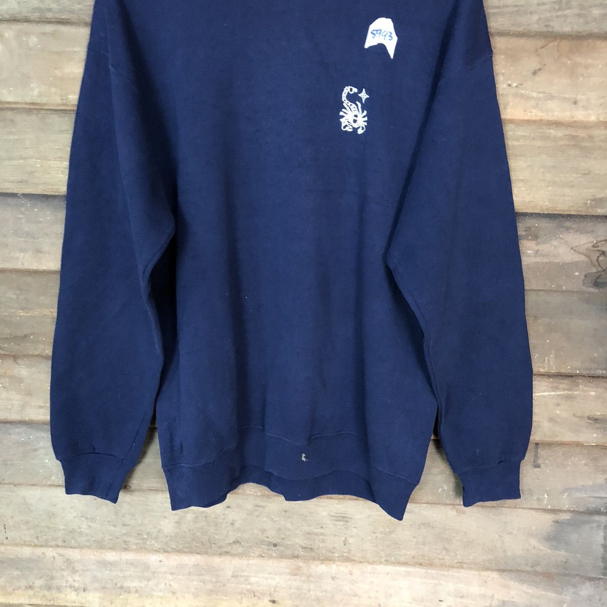 Vintage Scorpion vintage Dark blue Sweatshirt #5993 Size US L / EU 52-54 / 3 - 7 Thumbnail