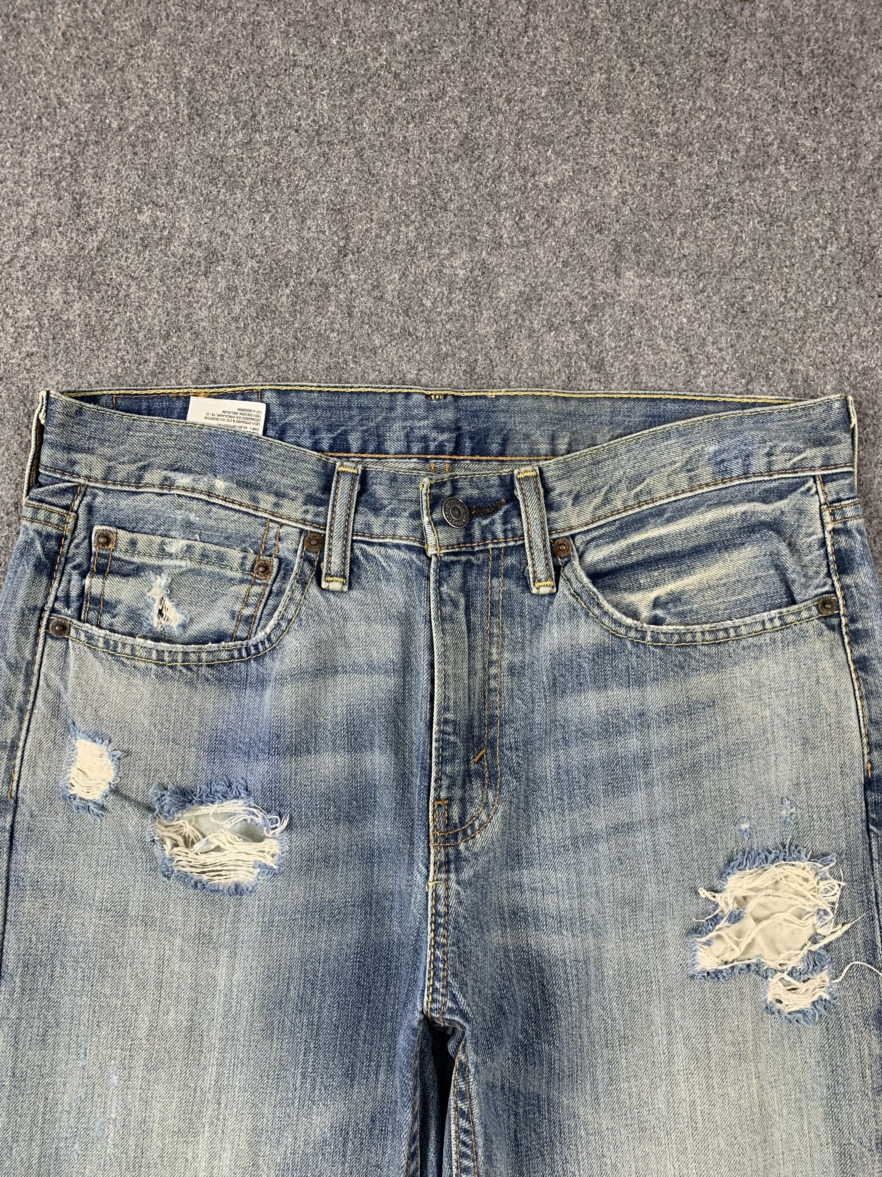 Levi's Vintage Distressed Levis 514 Faded Blue Jeans DP2021 Size US 32 / EU 48 - 2 Thumbnail