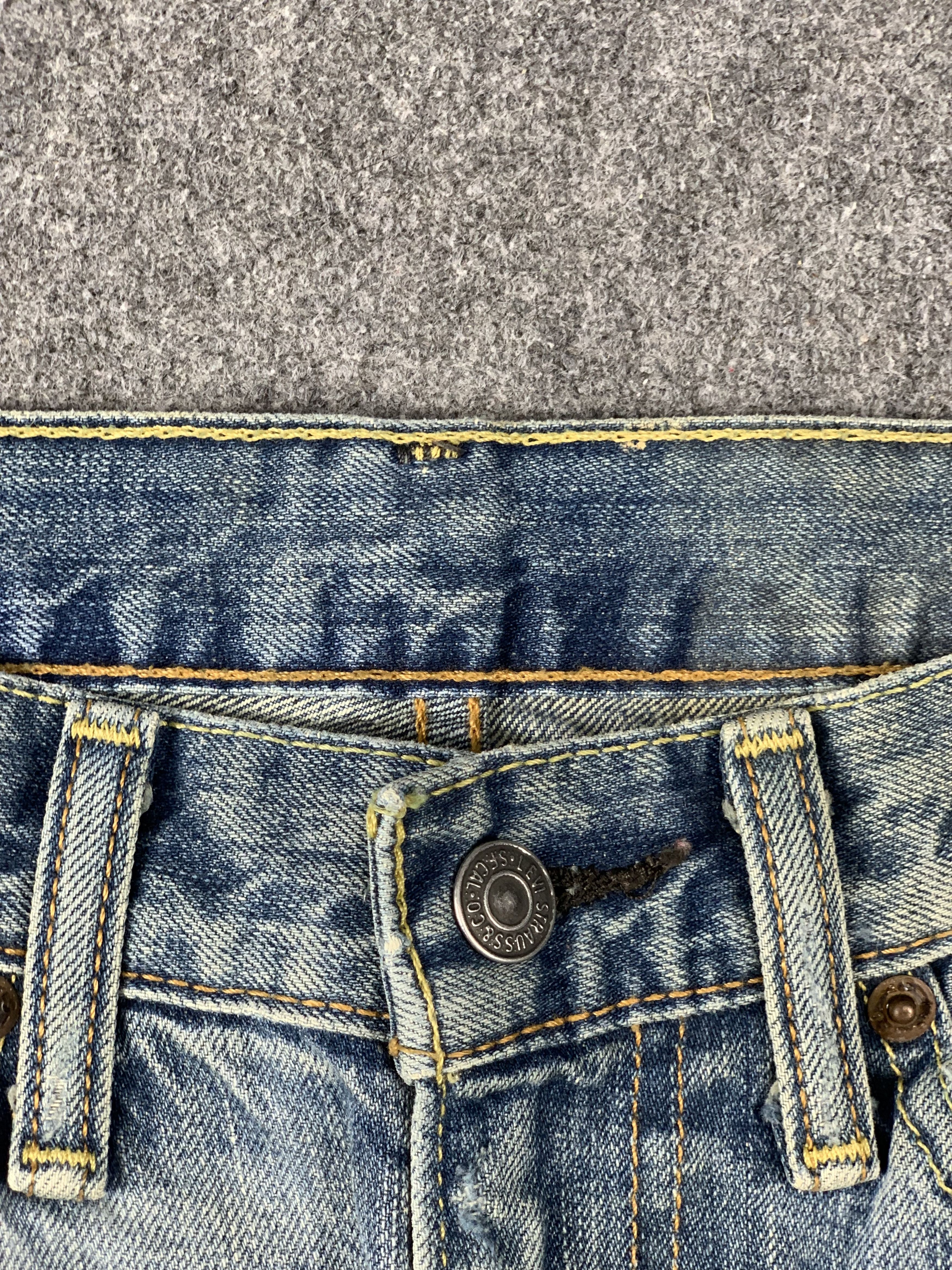 Levi's Vintage Distressed Levis 514 Faded Blue Jeans DP2021 Size US 32 / EU 48 - 10 Thumbnail