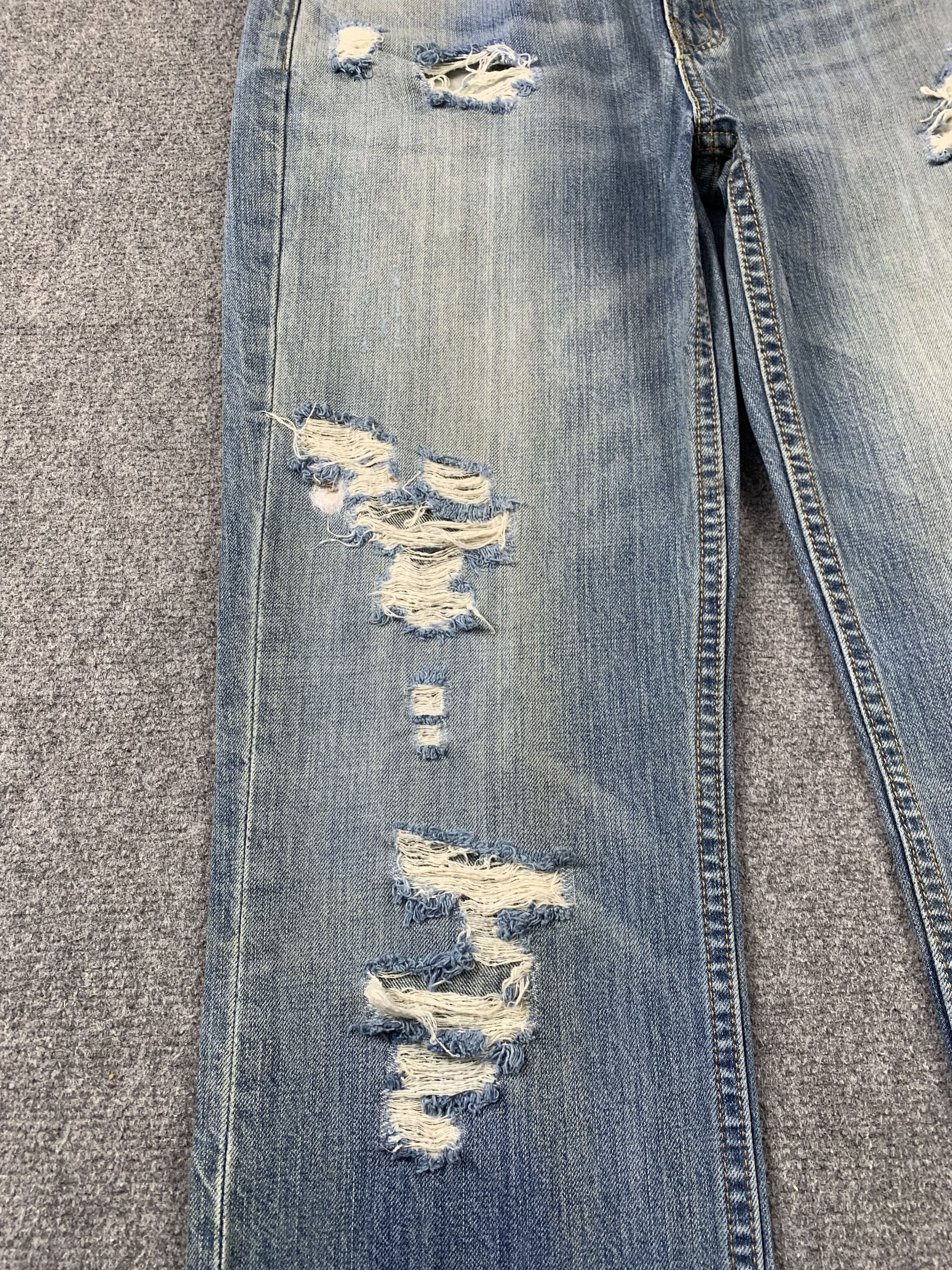 Levi's Vintage Distressed Levis 514 Faded Blue Jeans DP2021 Size US 32 / EU 48 - 12 Thumbnail