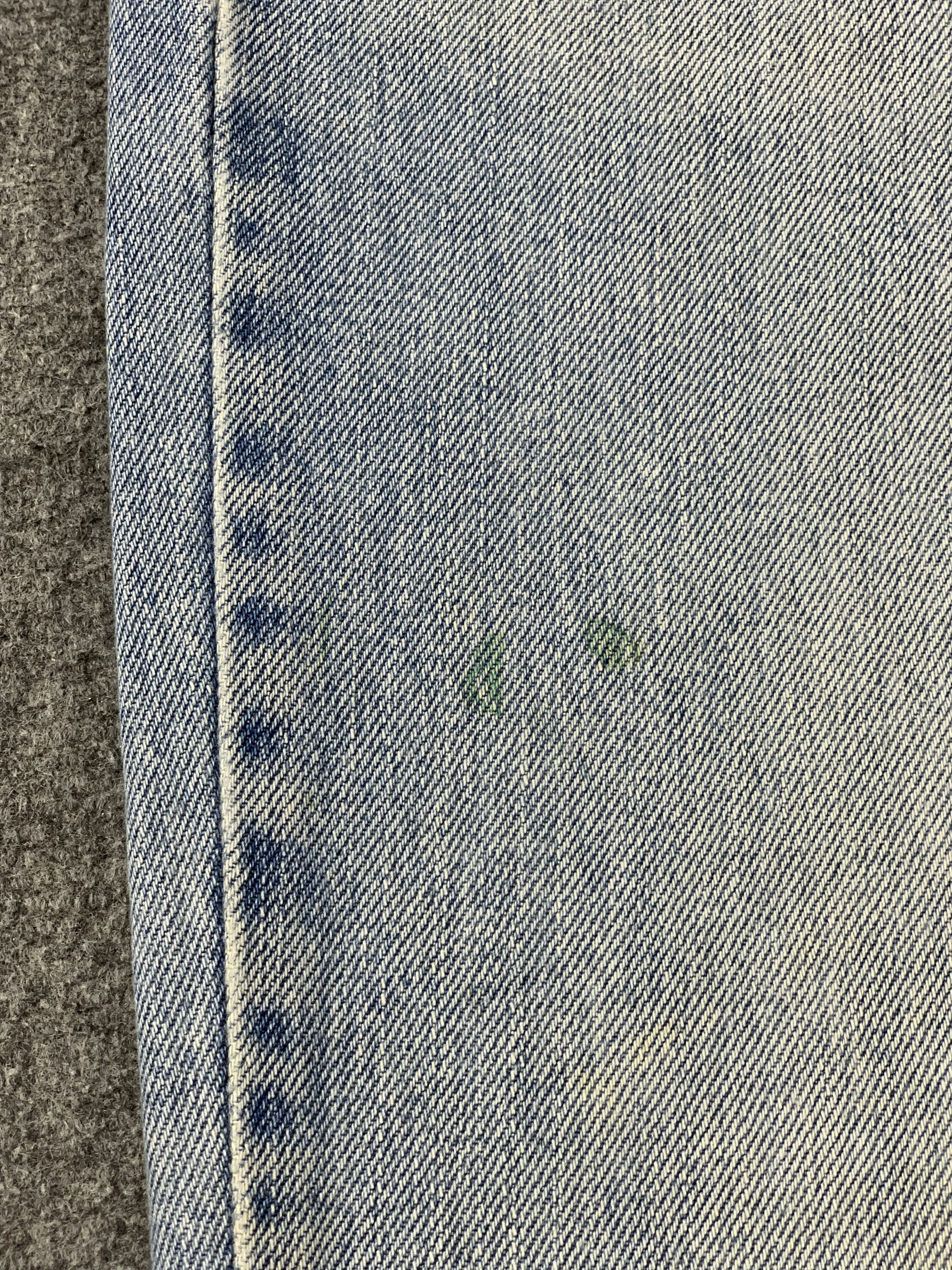 Levi's Vintage Levis 550 Faded Blue Jeans DP2022 Size US 35 - 7 Thumbnail