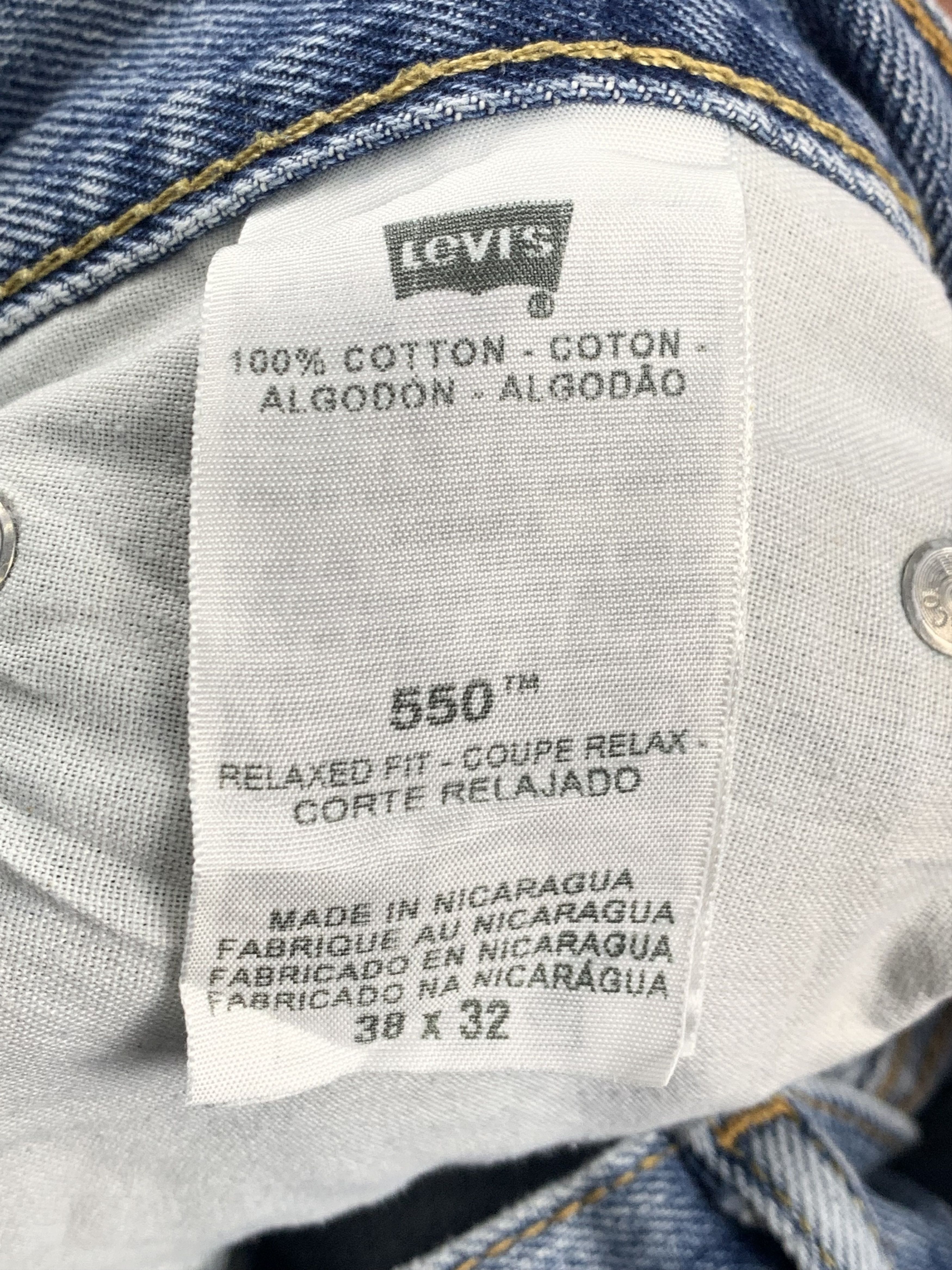 Levi's Vintage Levis 550 Faded Blue Jeans DP2023 Size US 37 - 5 Thumbnail