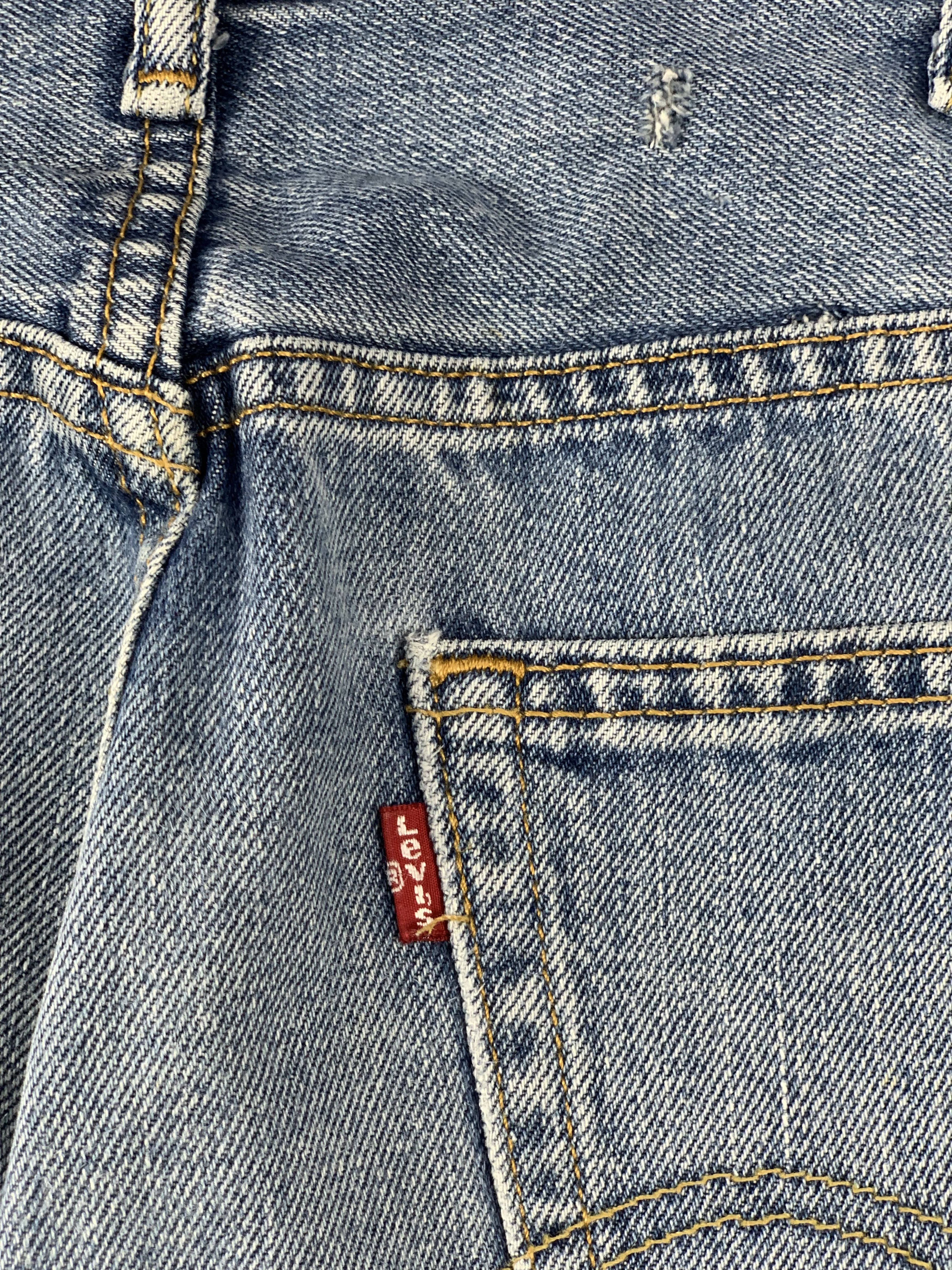 Levi's Vintage Levis 550 Faded Blue Jeans DP2023 Size US 37 - 4 Thumbnail