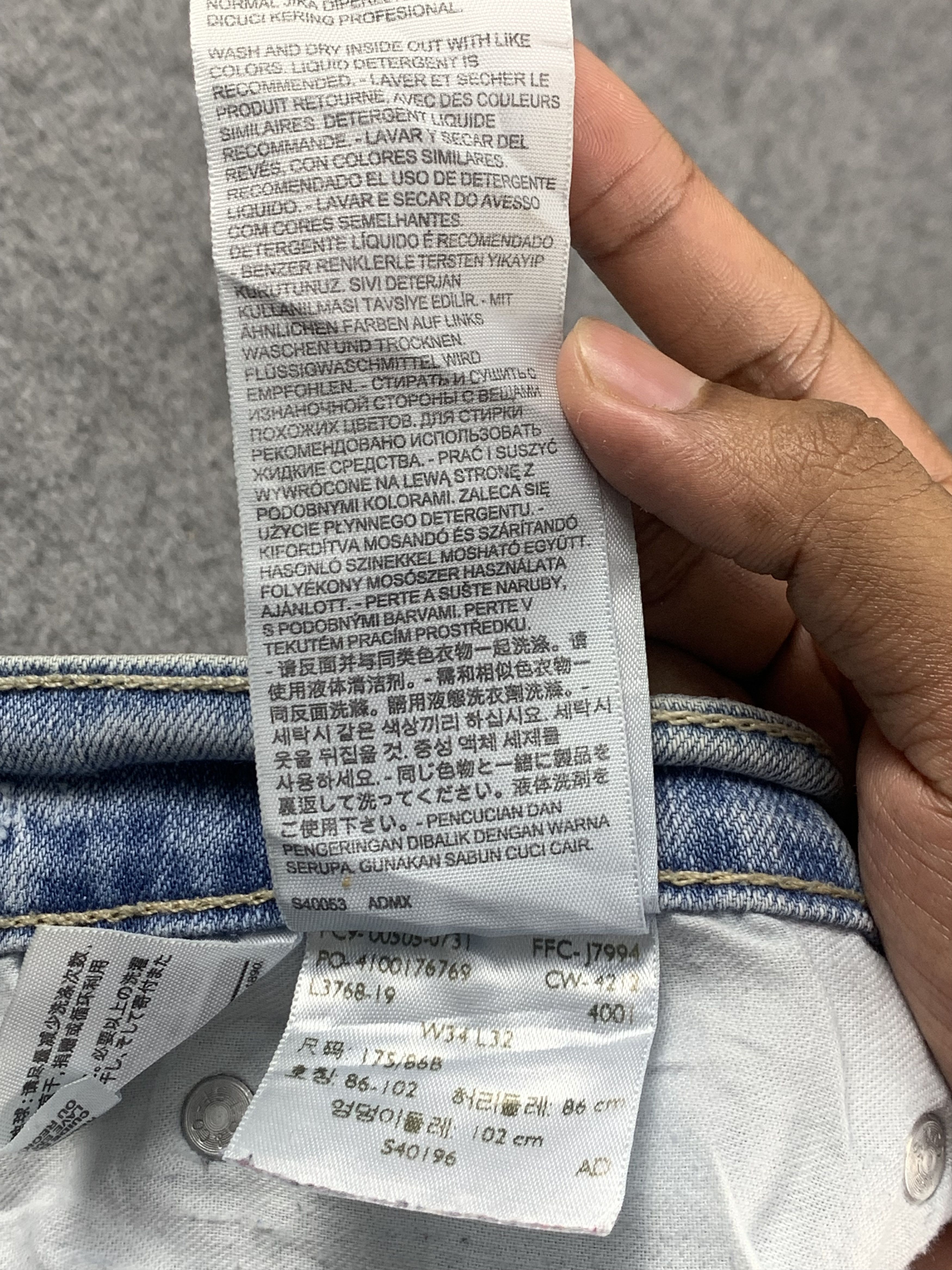 Levi's × Vintage Vintage Levis 505 Light Wash Jeans DP2024 Size US 34 / EU 50 - 10 Thumbnail