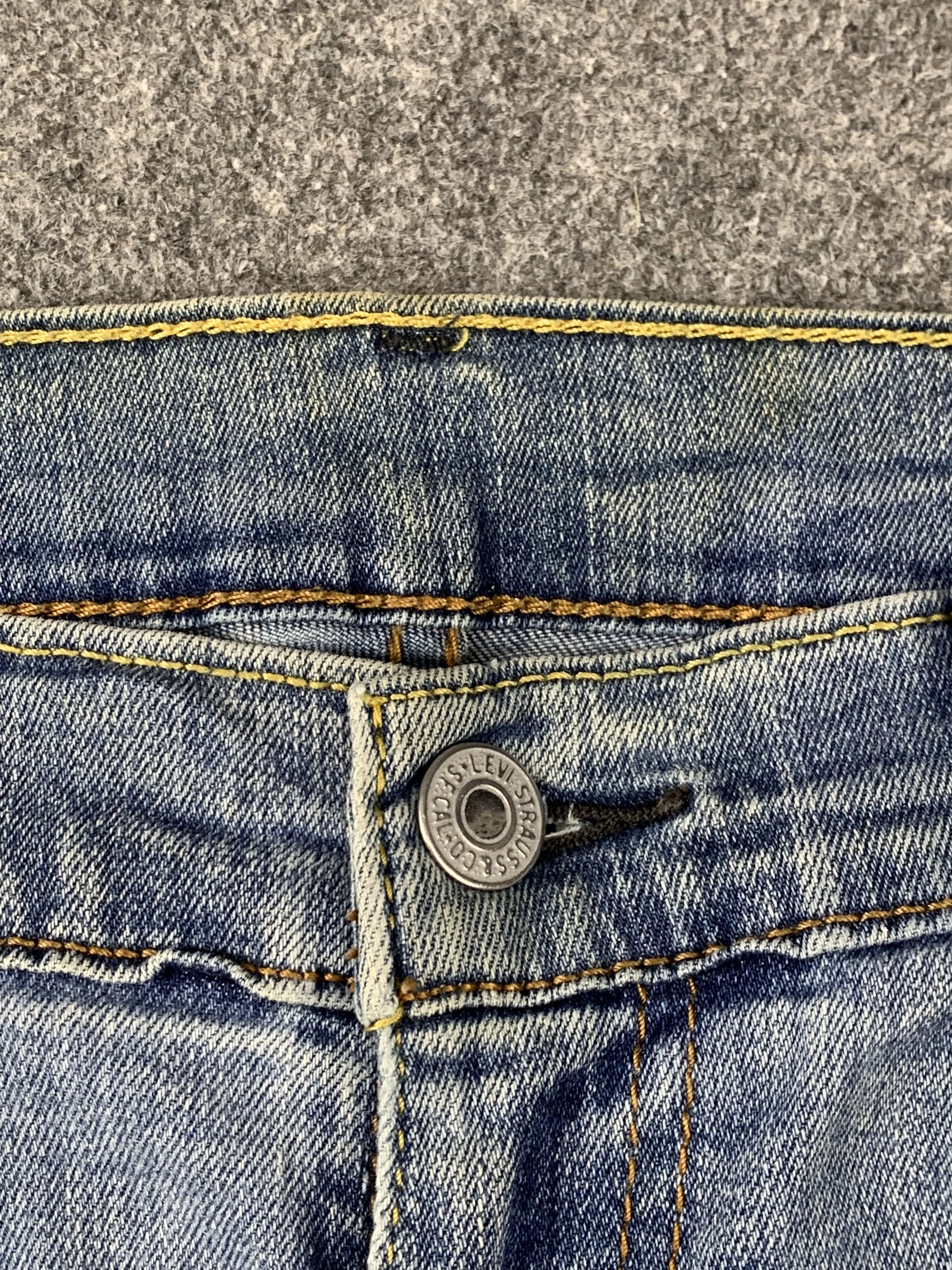 Levi's × Vintage Vintage Levis 511 Faded Blue Jeans DP2026 Size US 34 / EU 50 - 2 Thumbnail