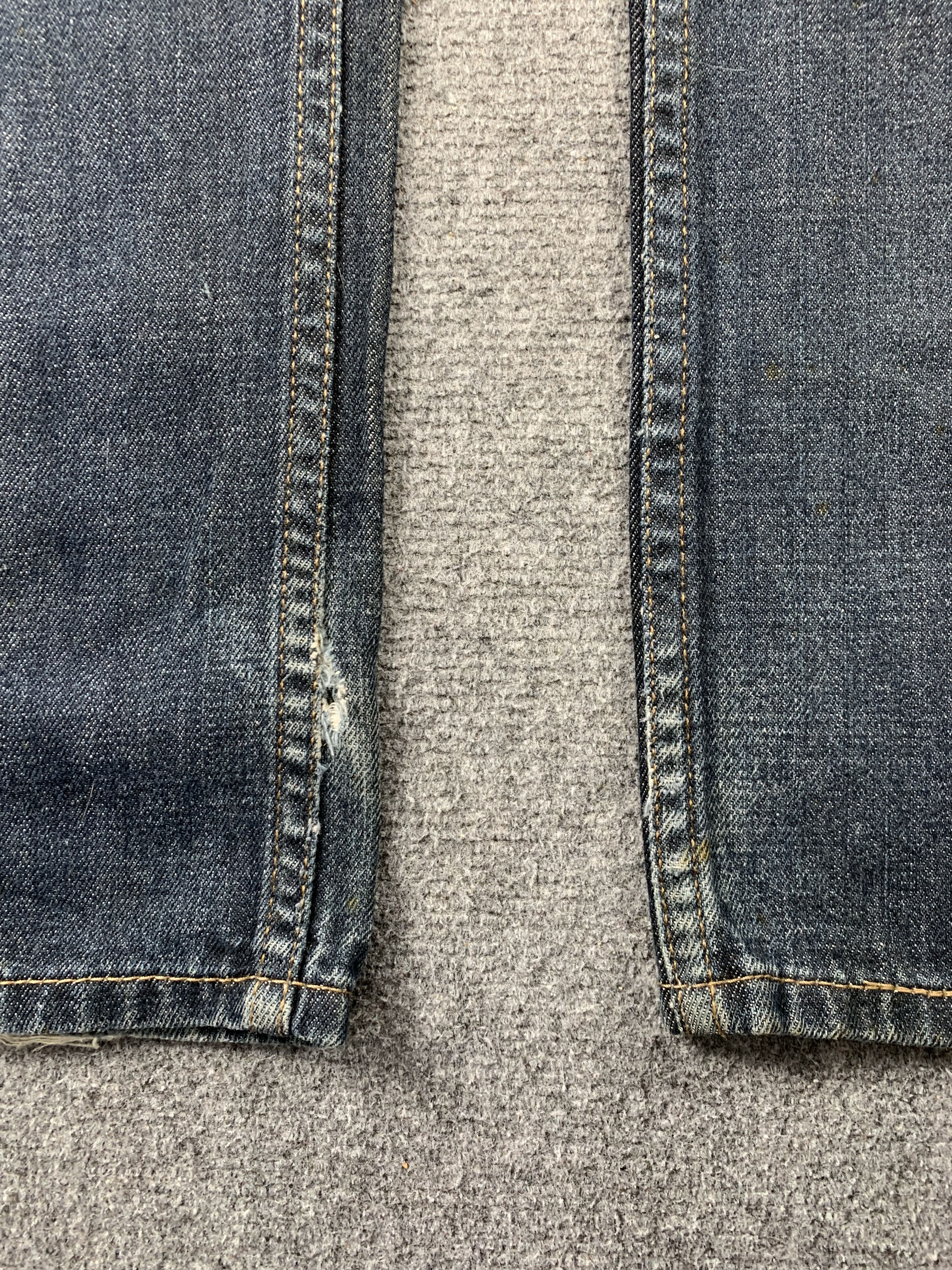 Levi's Vintage Levis 559 Light Blue Jeans DP2028 Size US 33 - 12 Thumbnail