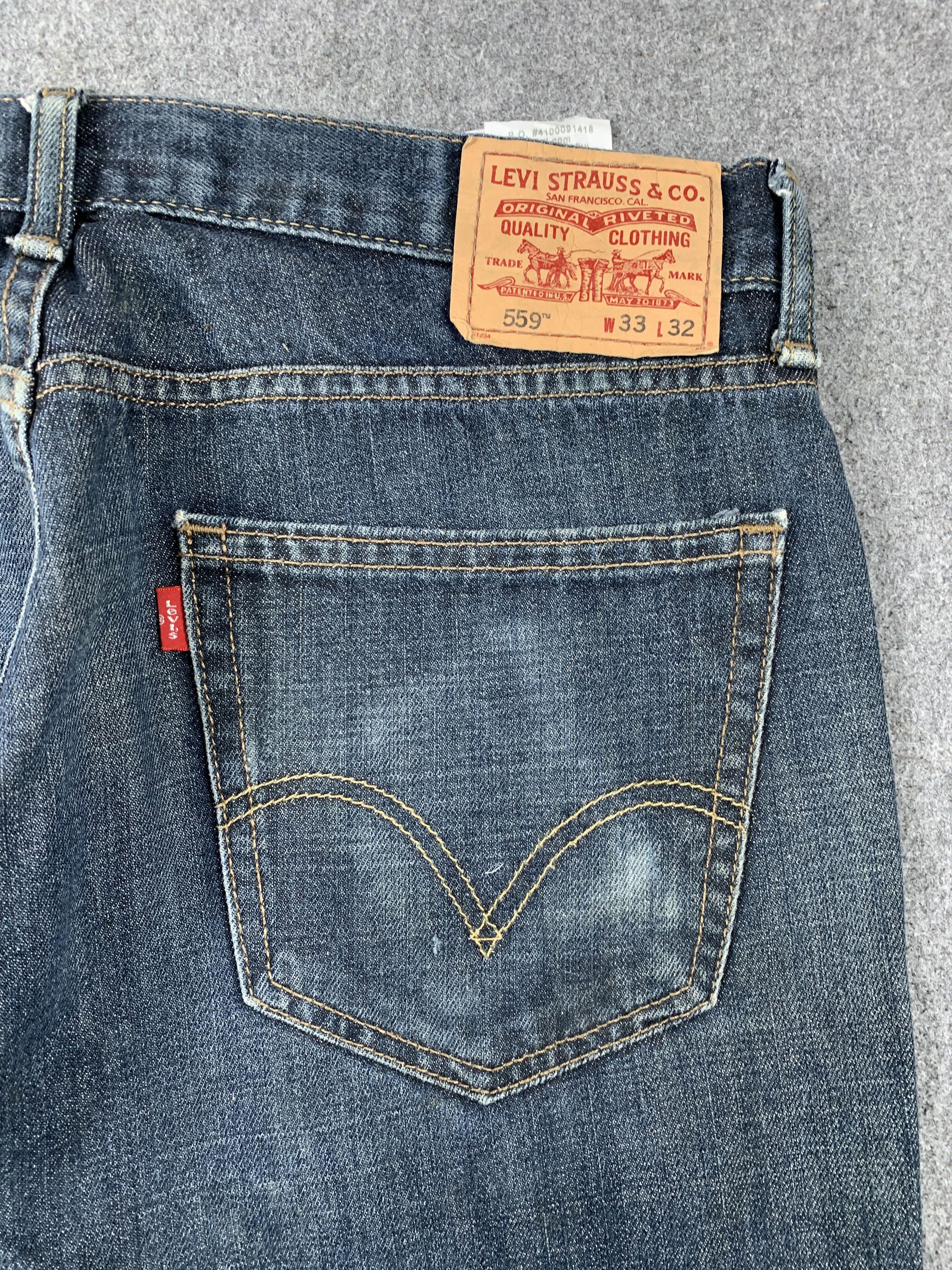 Levi's Vintage Levis 559 Light Blue Jeans DP2028 Size US 33 - 19 Thumbnail