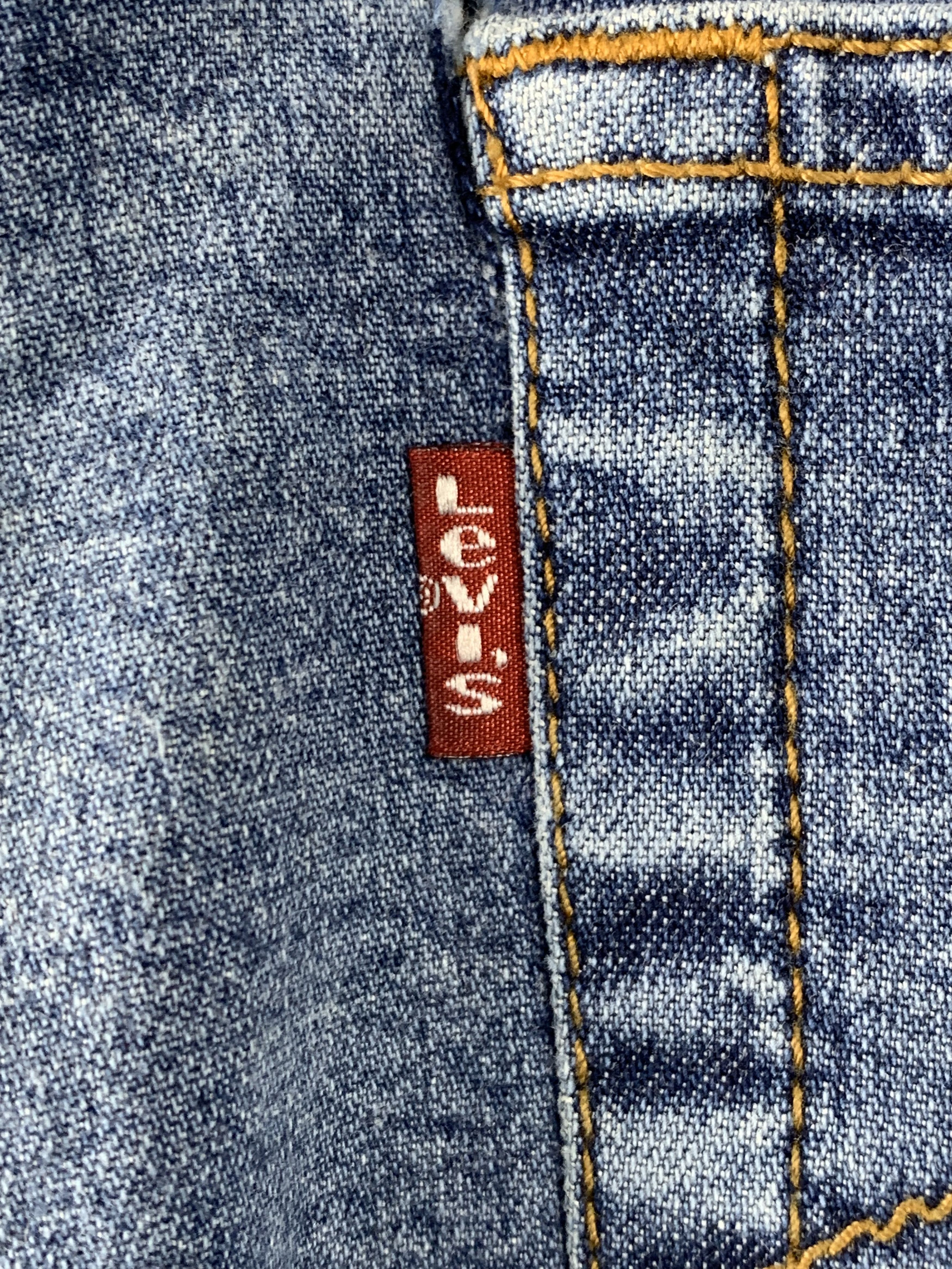 Levi's Vintage 90s Levis Light Blue Jeans DP2029 Size US 31 - 8 Thumbnail