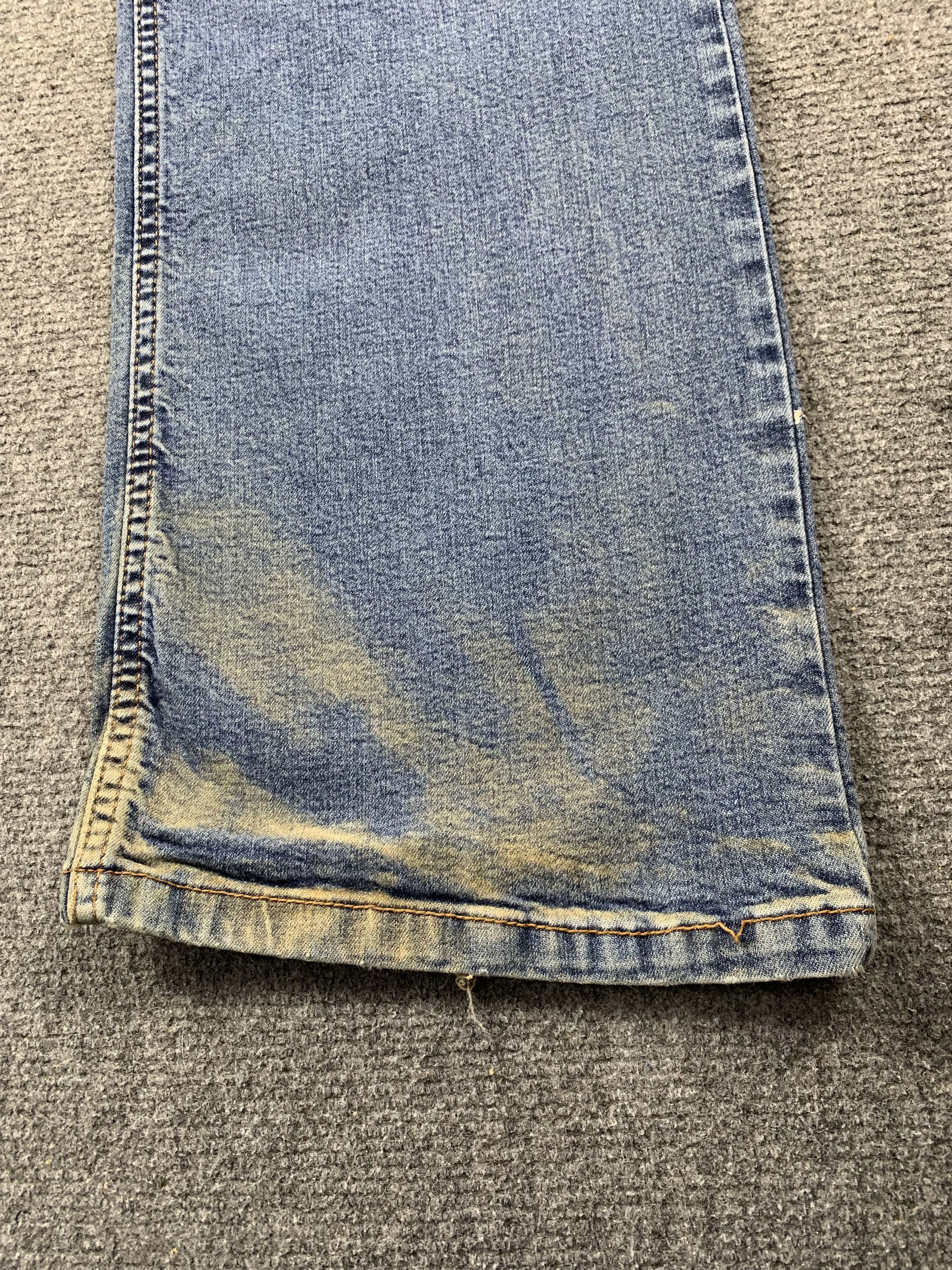 Levi's Vintage 90s Levis Light Blue Jeans DP2029 Size US 31 - 11 Thumbnail
