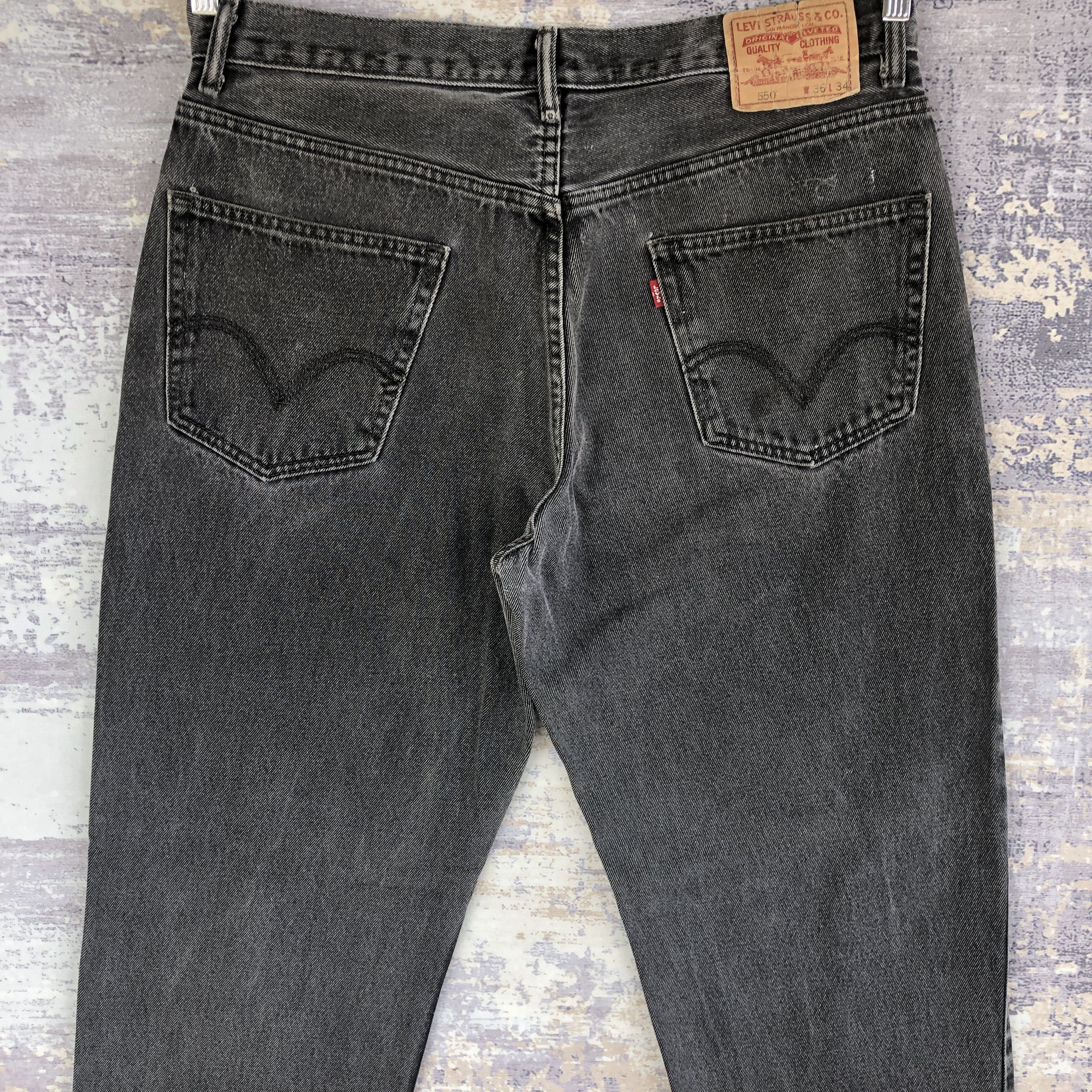 Jean Vintage Levi's Faded Black Baggy Jeans Levis 550 Denim Size US 34 / EU 50 - 4 Thumbnail