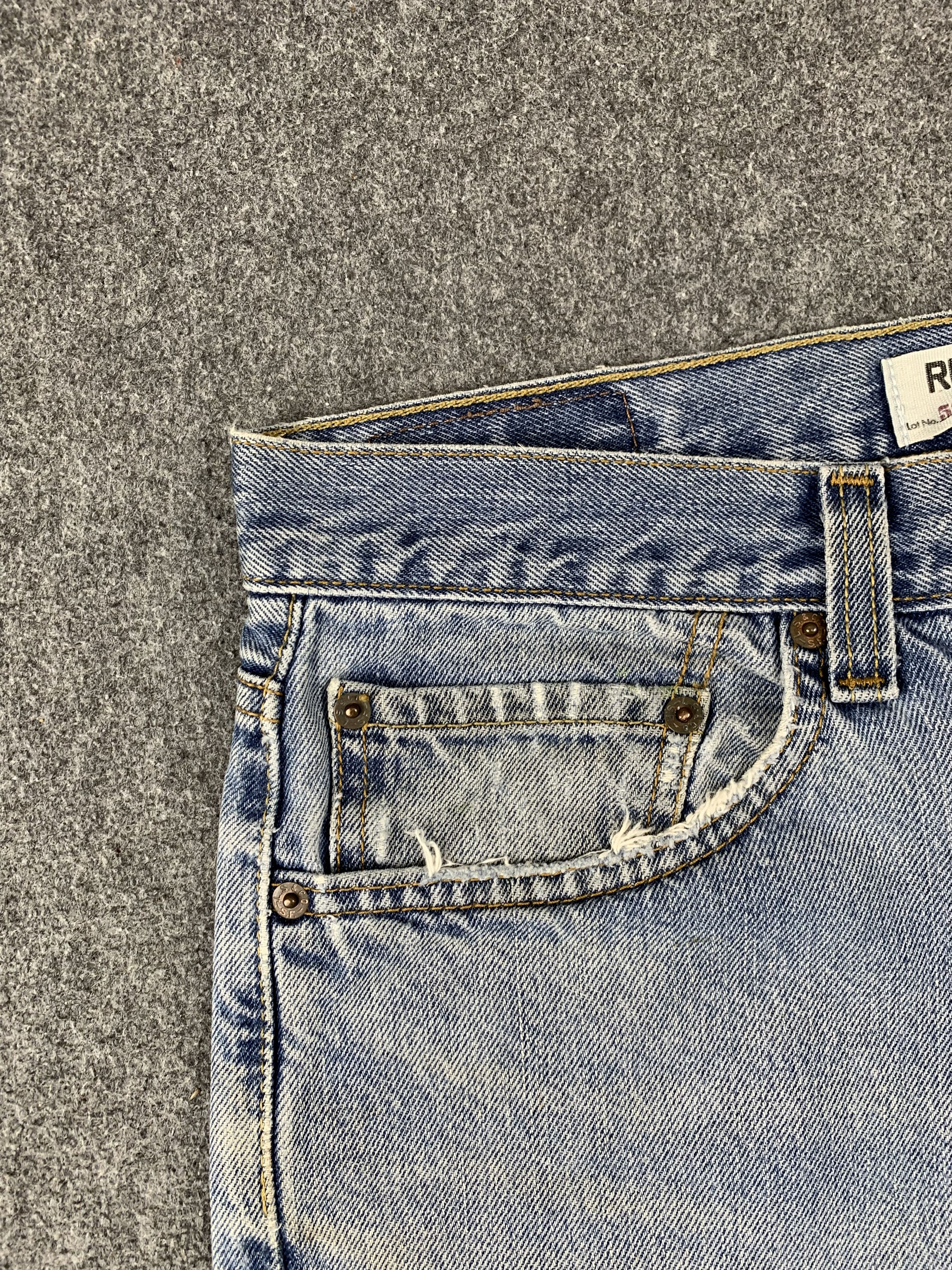 Levi's Vintage Levis 505 Faded Blue Jeans DP2131 Size US 33 - 9 Thumbnail