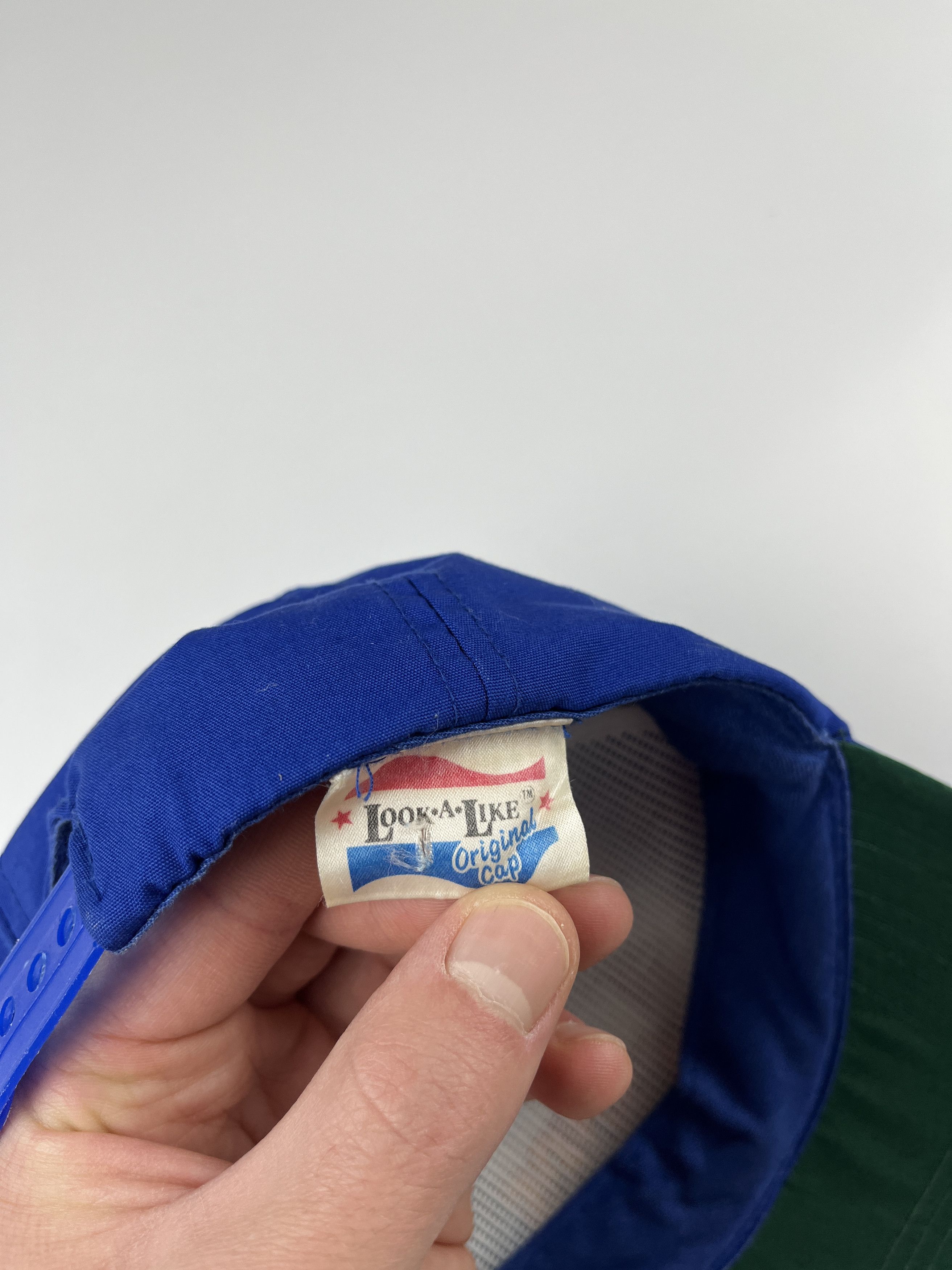 NFL 90's Washington Stars NFL Vintage Snapback Cap Adjustable Size ONE SIZE - 8 Thumbnail