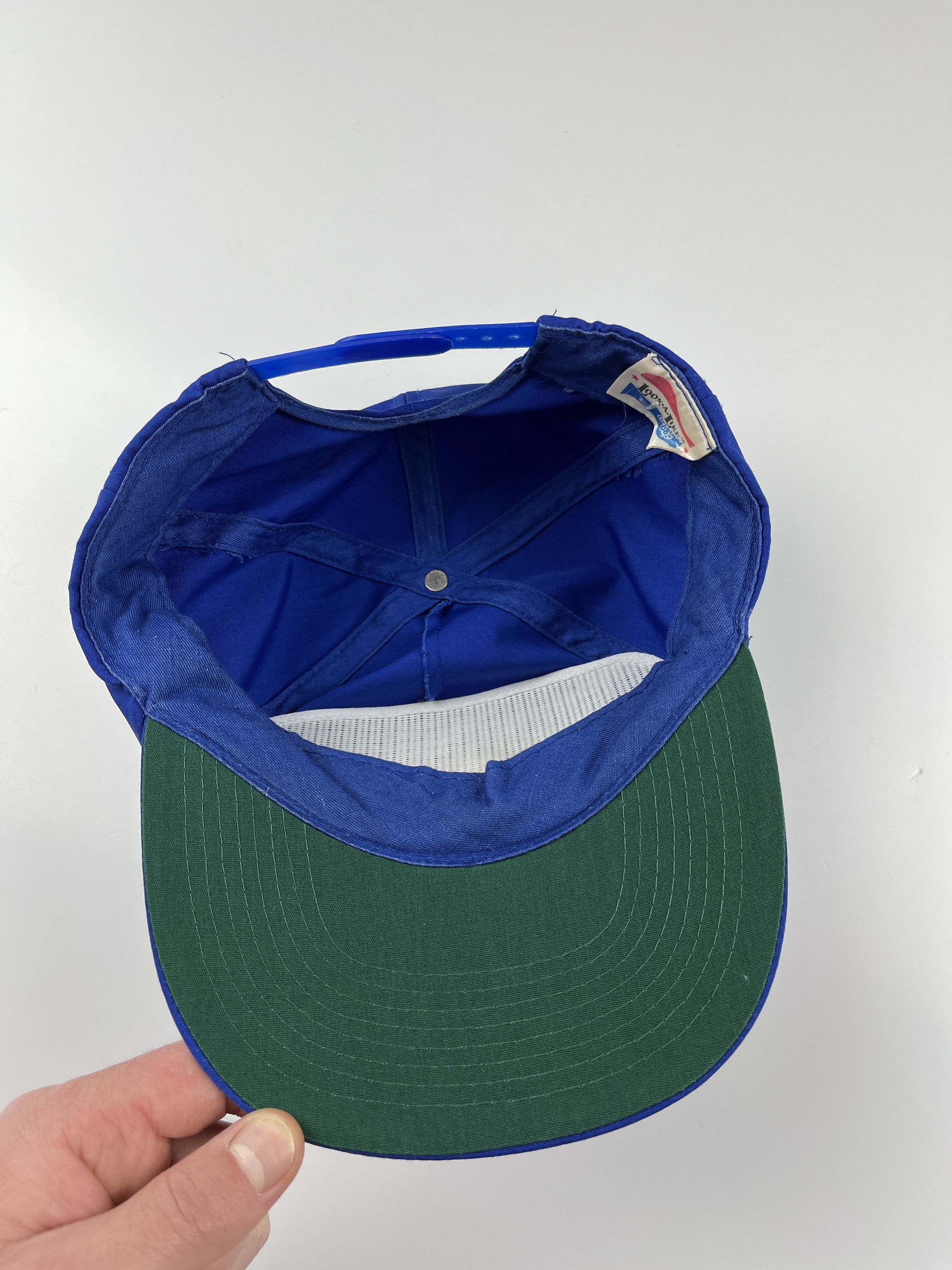 NFL 90's Washington Stars NFL Vintage Snapback Cap Adjustable Size ONE SIZE - 7 Thumbnail