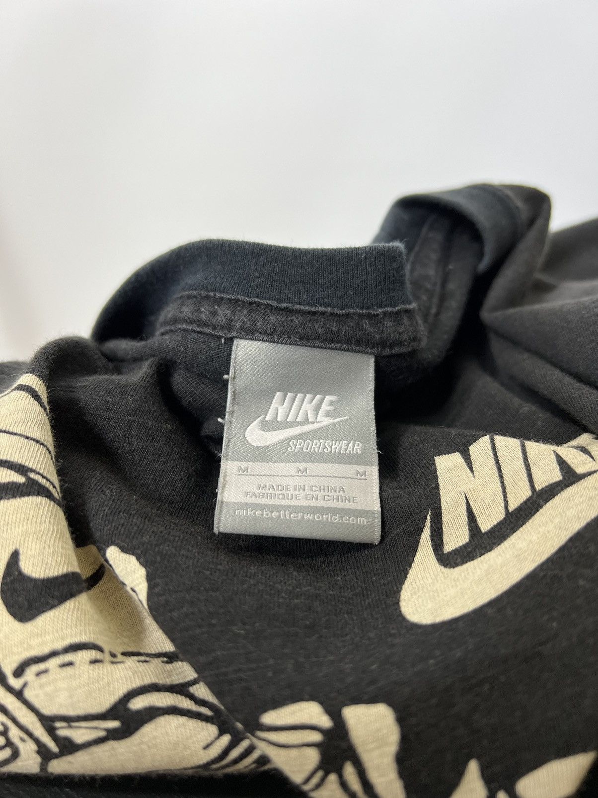 Nike × Vintage Vintage Nike International men’s T-shirt Size US M / EU 48-50 / 2 - 5 Thumbnail
