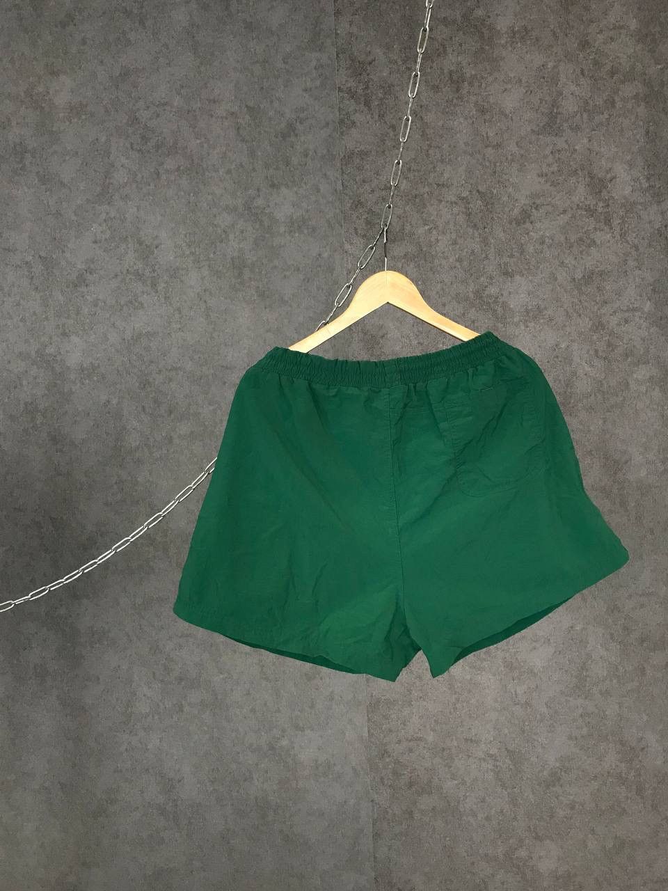 Reebok Reebok vintage streetwear nylon shorts Size US 38 / EU 54 - 6 Thumbnail