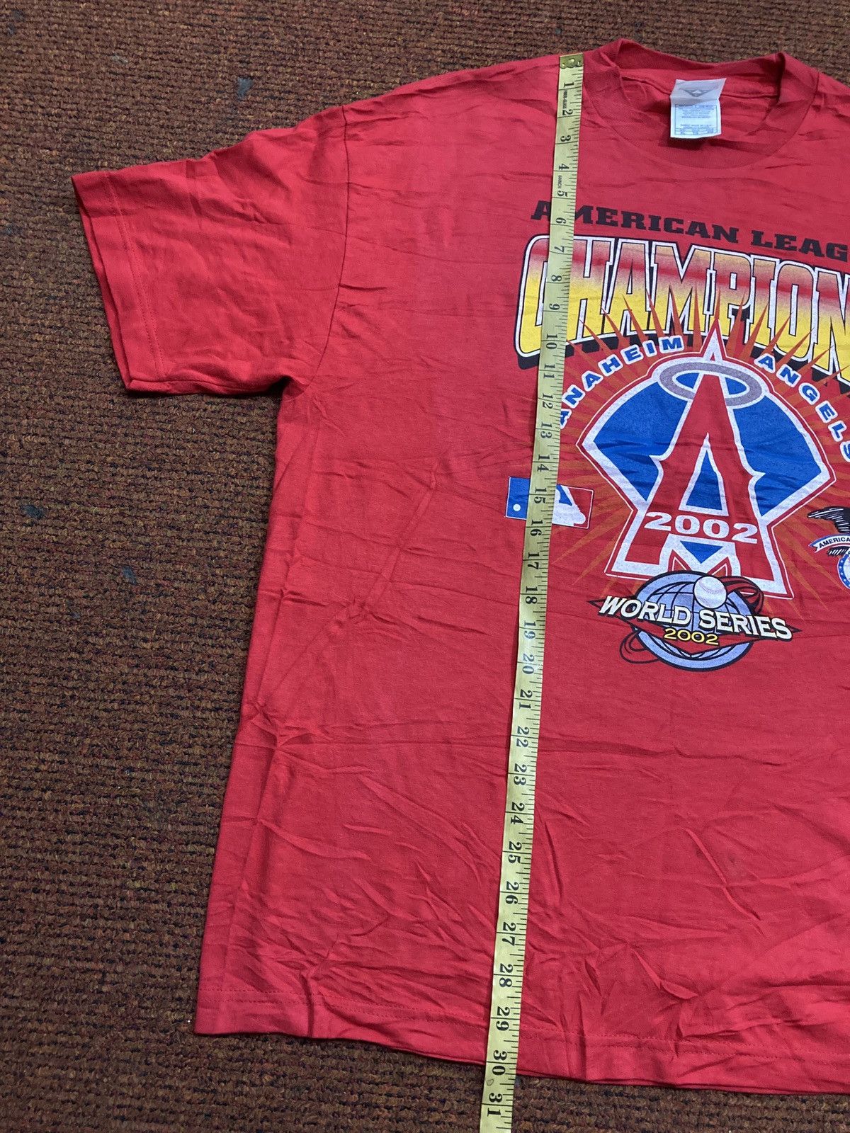 MLB Vintage 2002 MLB Anaheim Angels World Series Tee Size US XL / EU 56 / 4 - 7 Thumbnail