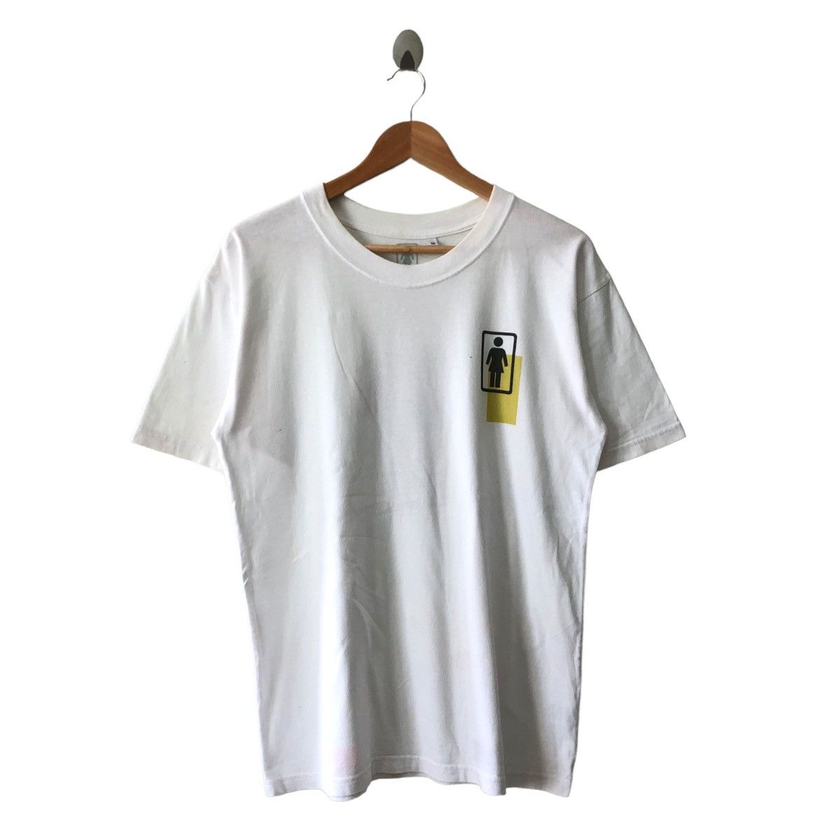 Vintage Girl Skateboard Tshirt