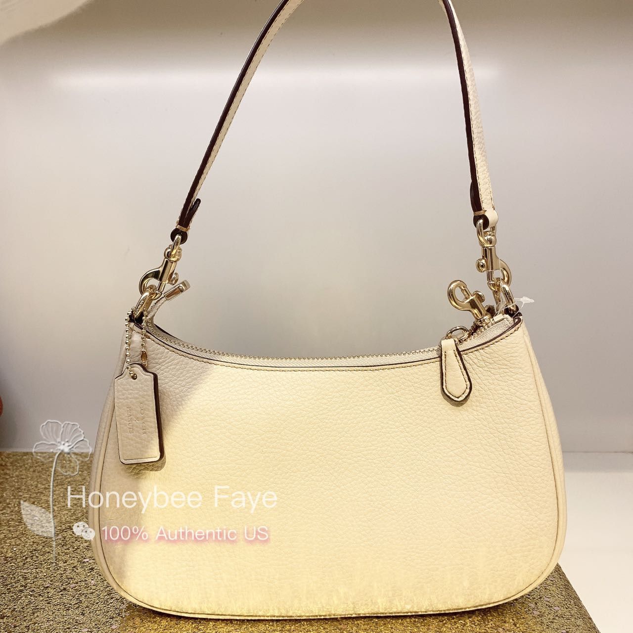 Coach Peanuts Teri Shoulder Bag With Snoopy And Friends Motif Size ONE SIZE - 3 Thumbnail
