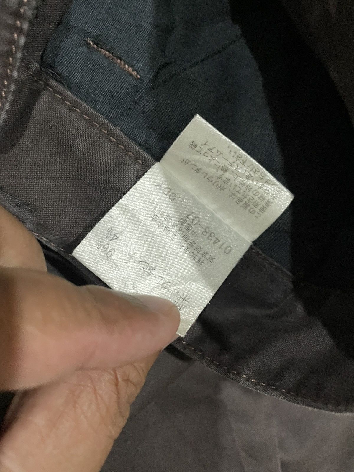 Black Label Vintage Burberry Black Label Flap Checked Pocket Cargo Pants Size US 30 / EU 46 - 21 Thumbnail